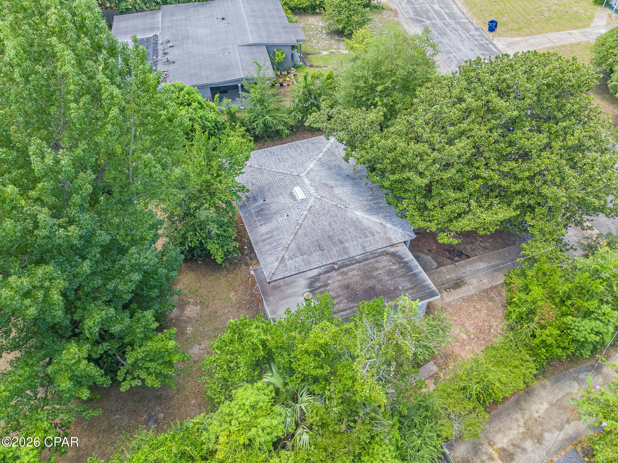2208 Edgewood Drive