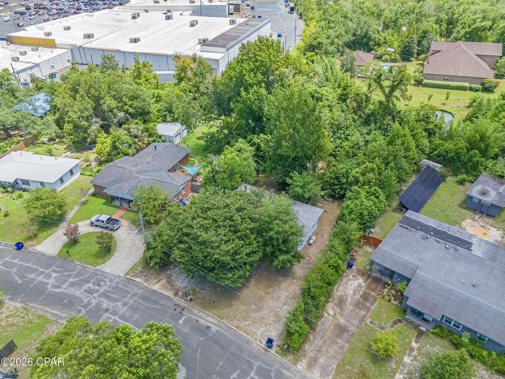 2208 Edgewood Drive