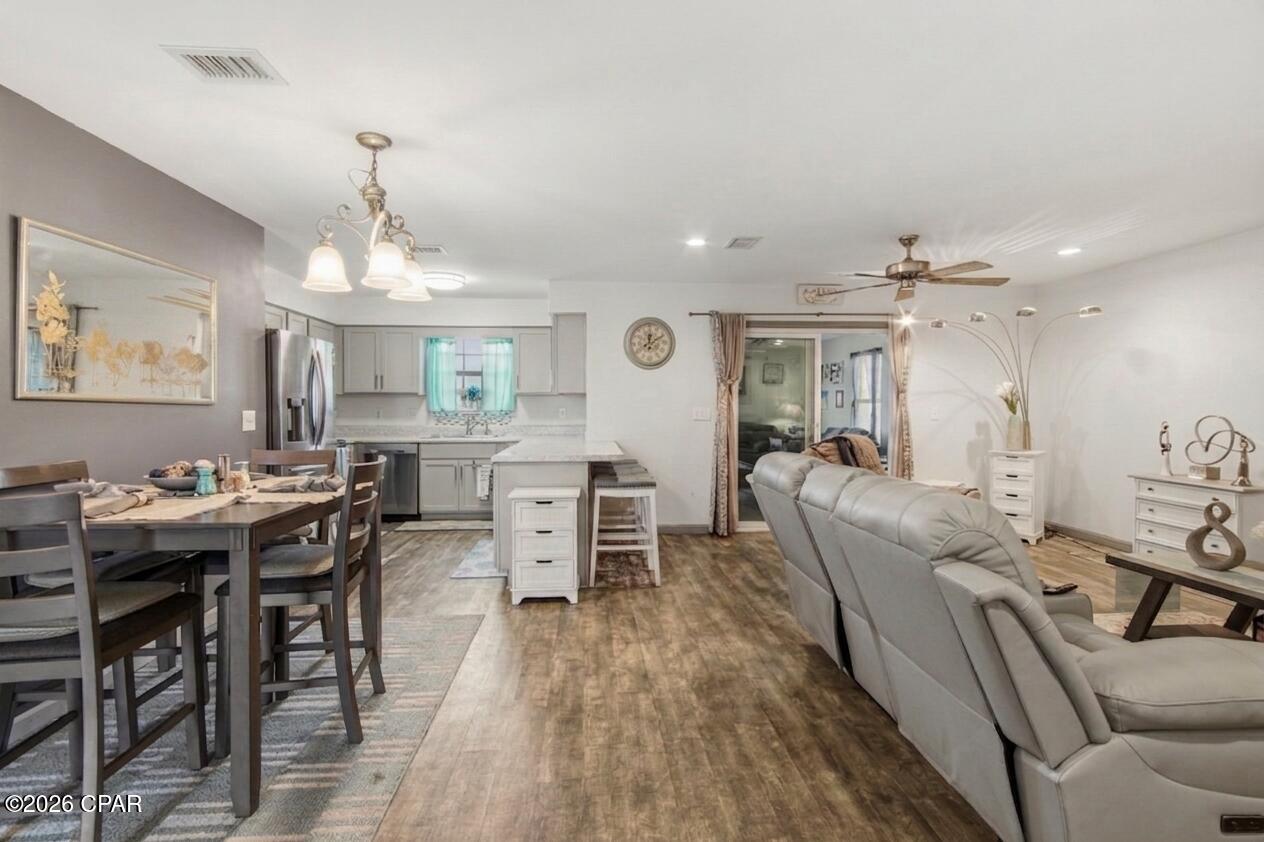 7556 Kelsey Drive