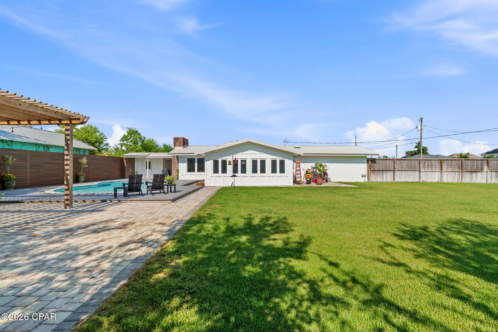 2638 E 40th Plaza