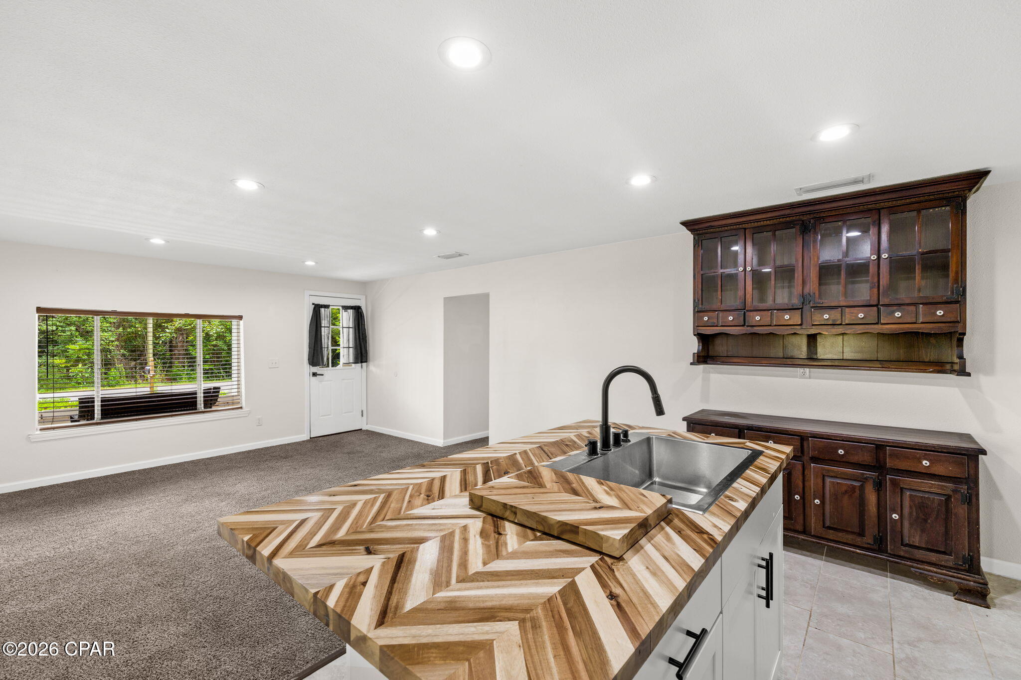 2596 Milton Street