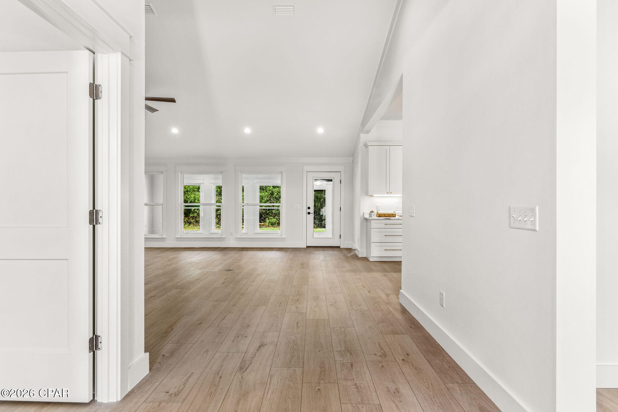 305 Wood Trail