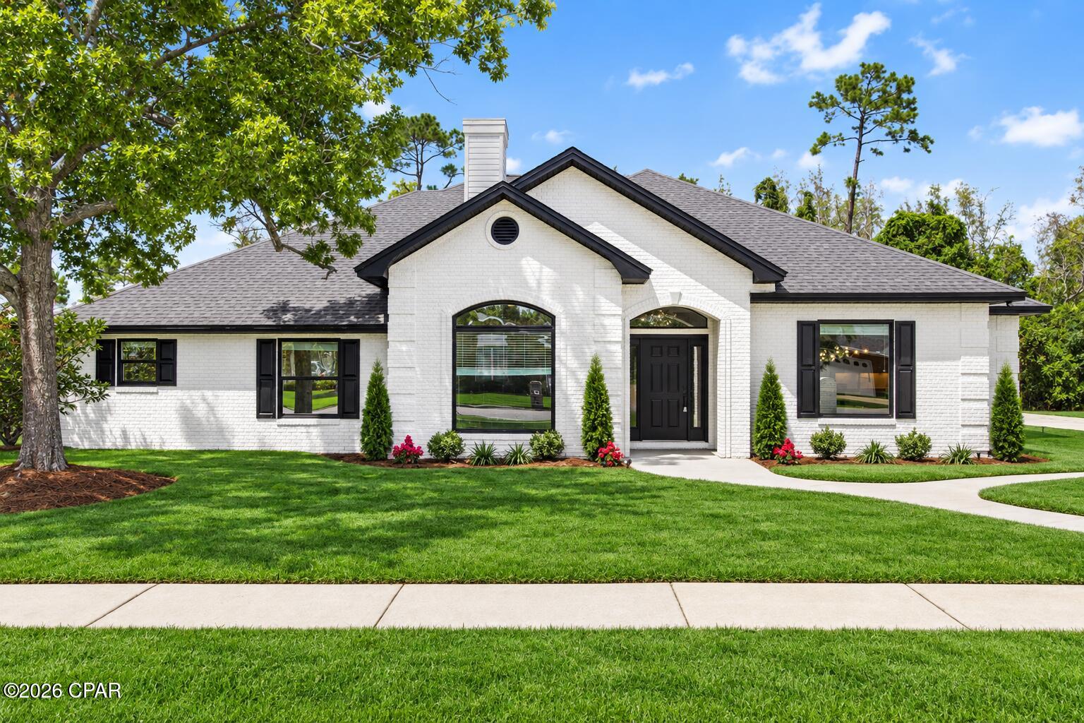 305 Wood Trail