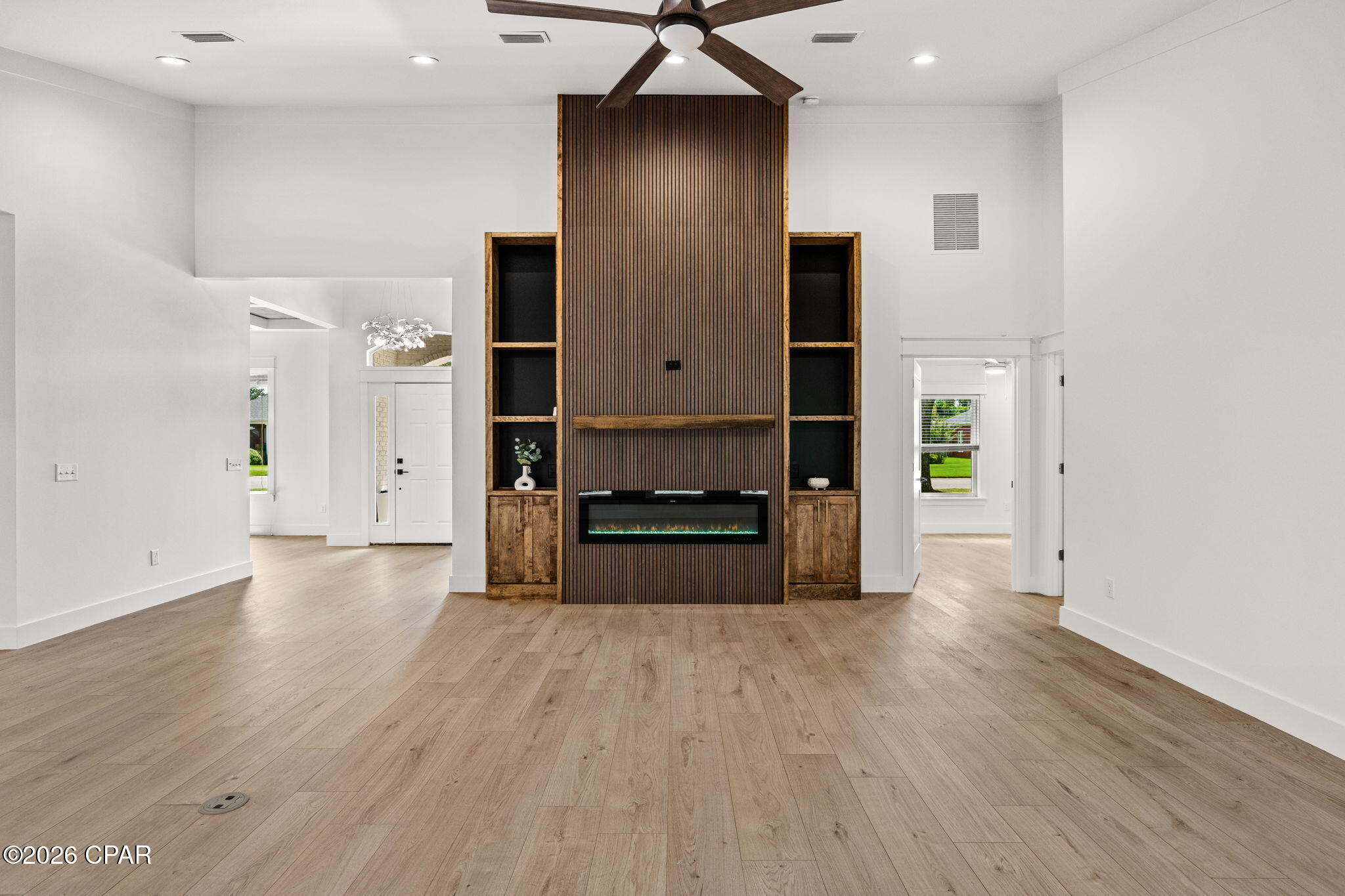 305 Wood Trail