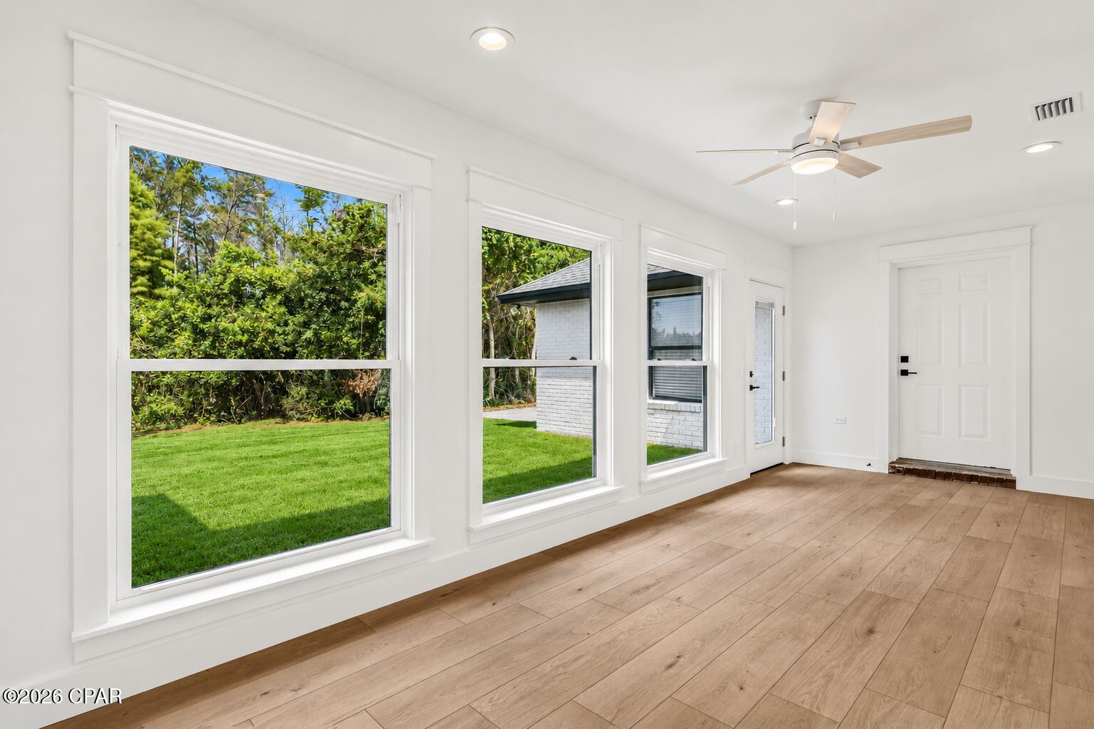 305 Wood Trail