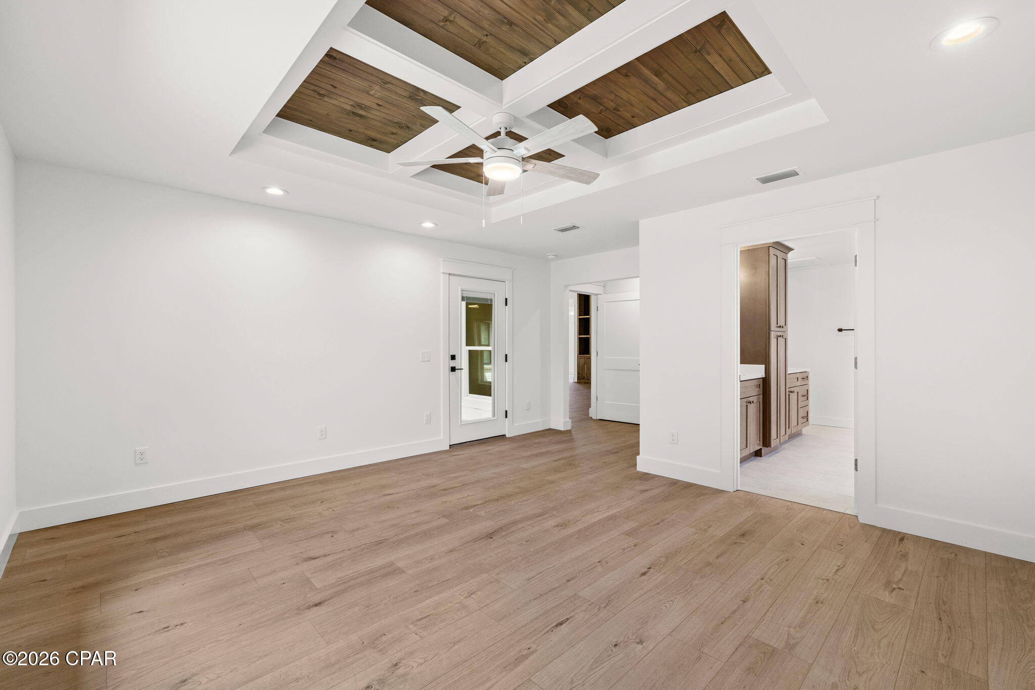 305 Wood Trail