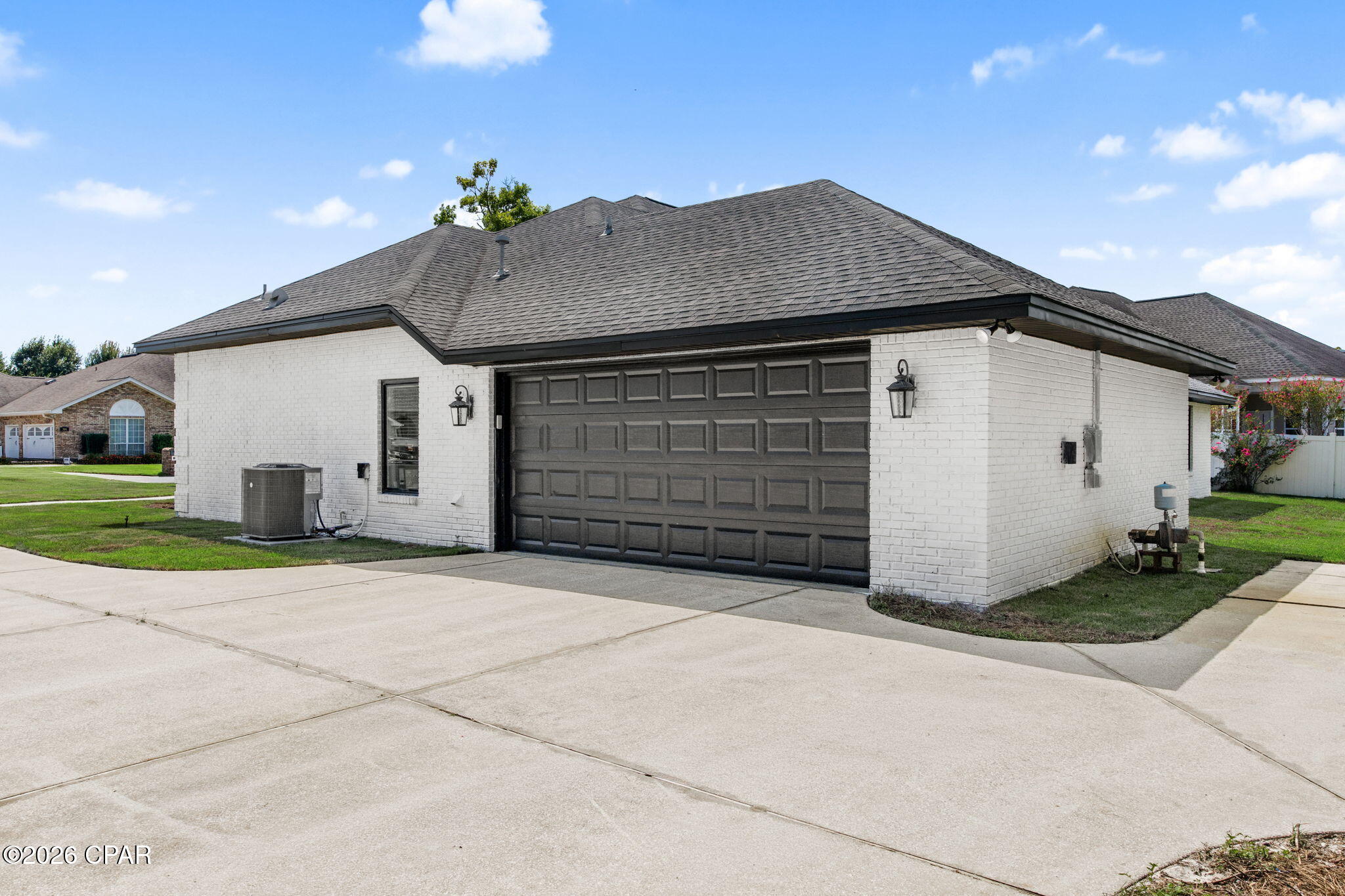 305 Wood Trail