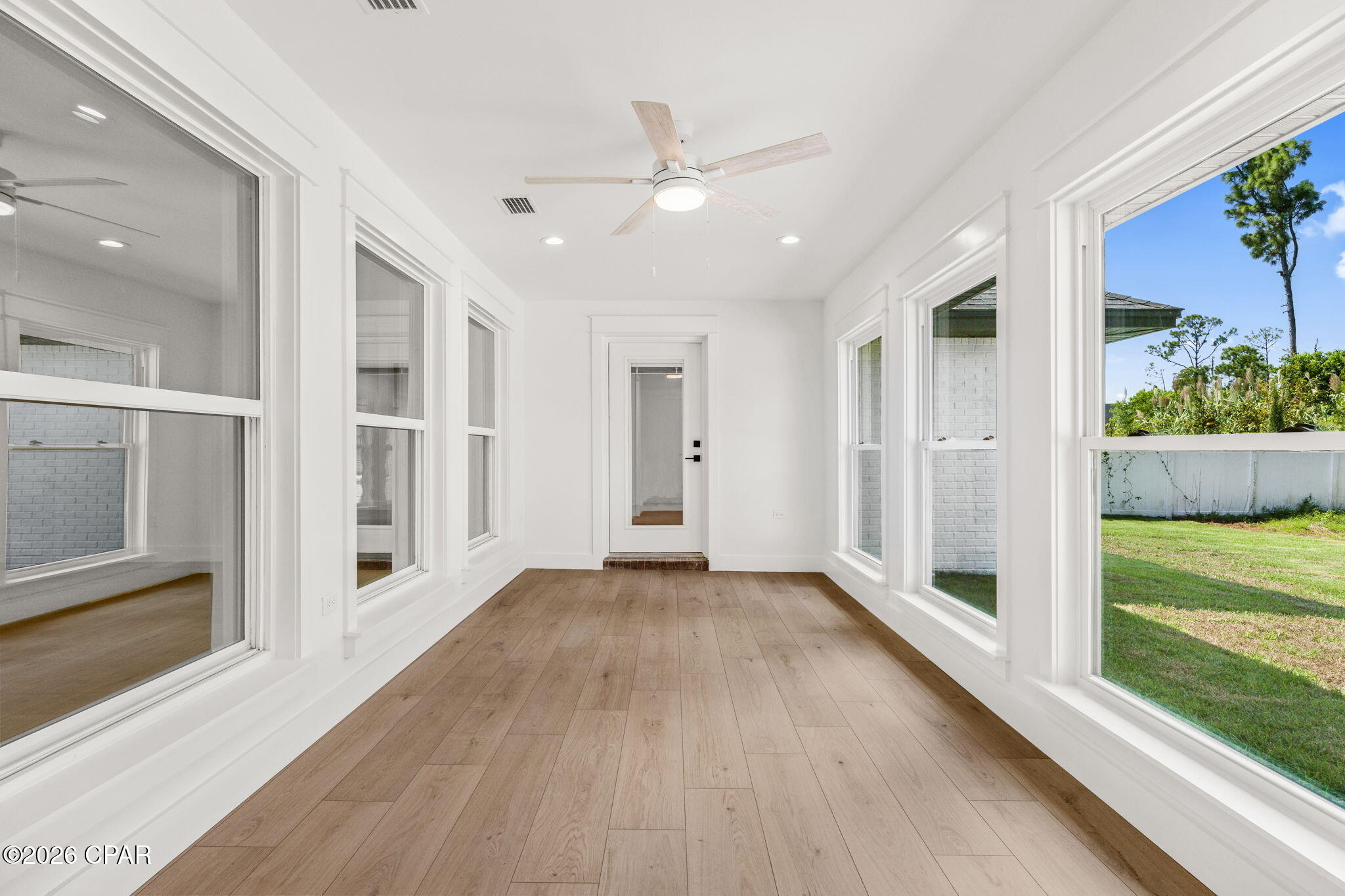 305 Wood Trail
