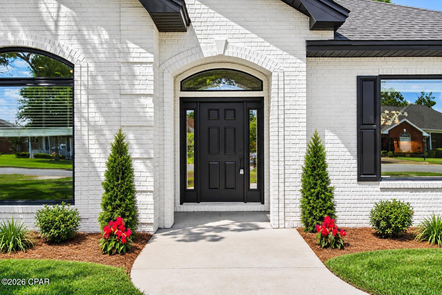 305 Wood Trail