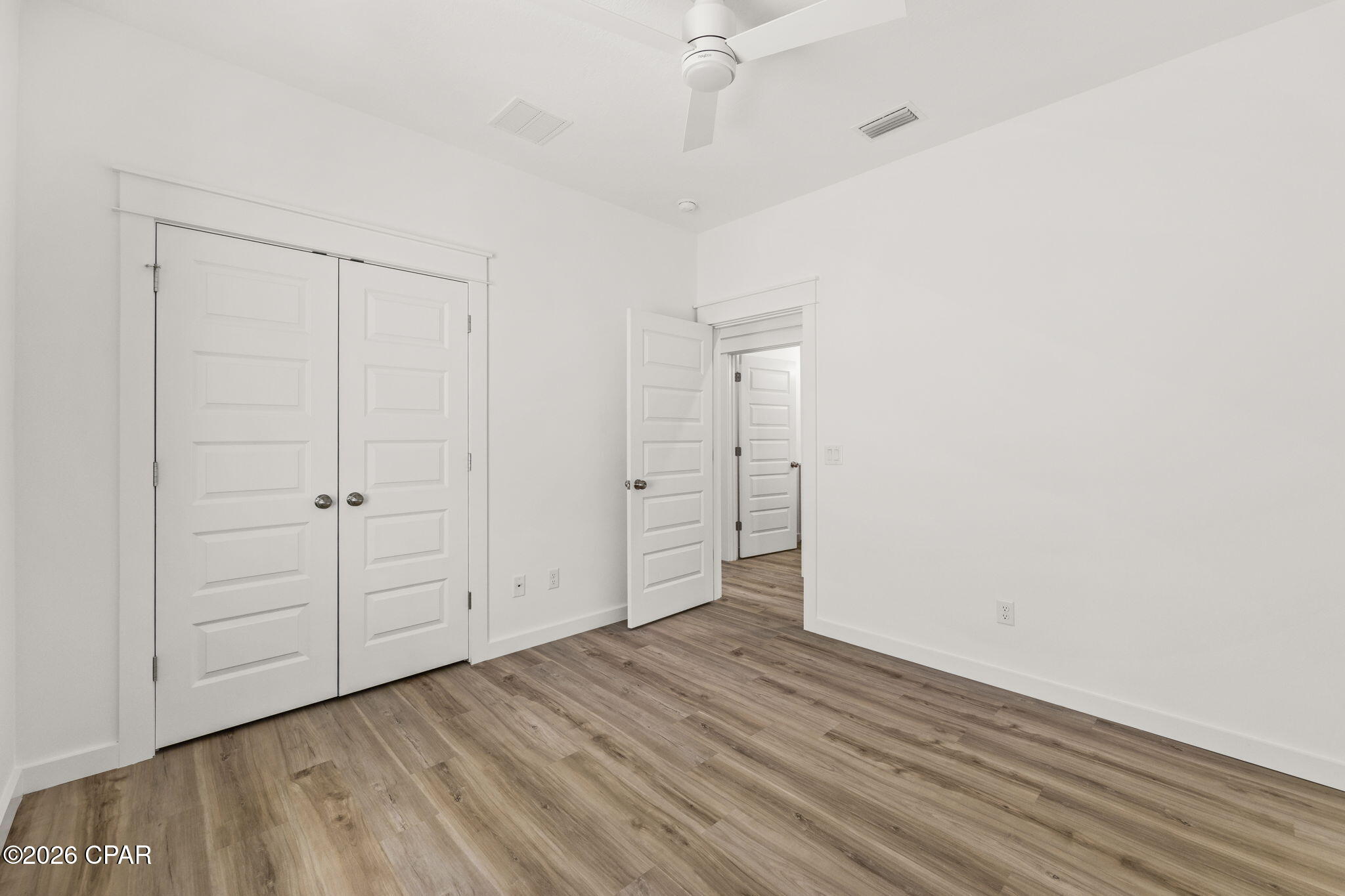 3515 Cottage Cove Lane