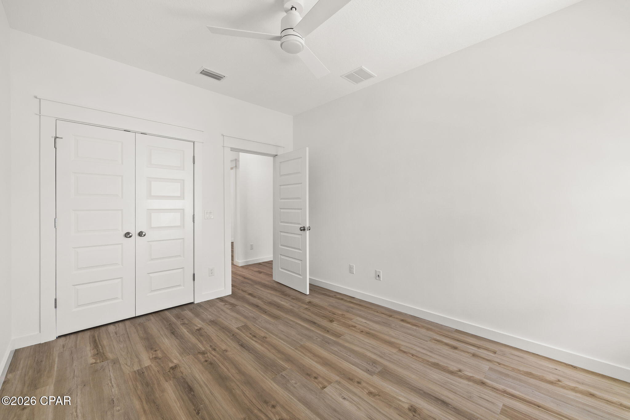 3515 Cottage Cove Lane