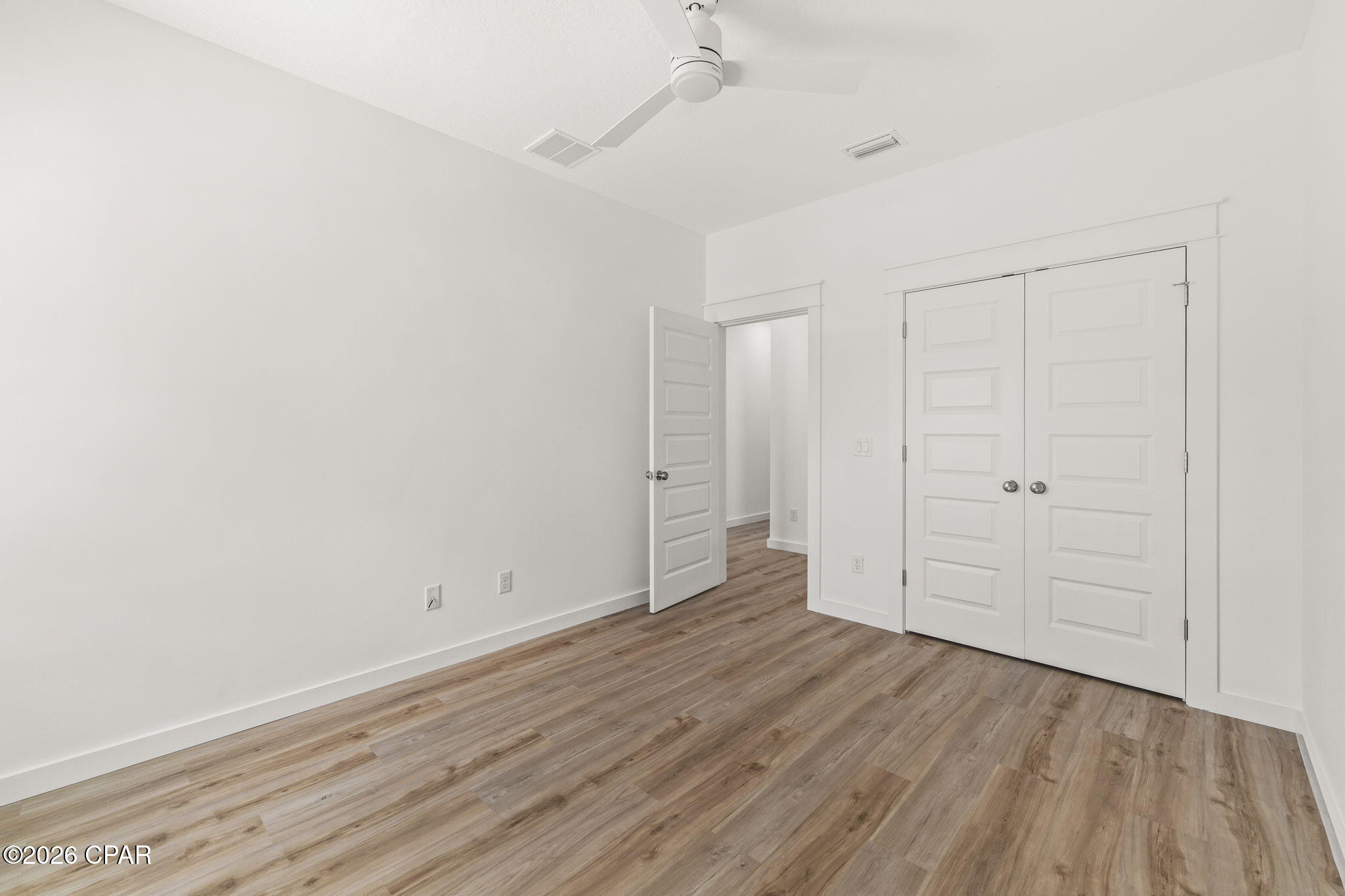 3515 Cottage Cove Lane
