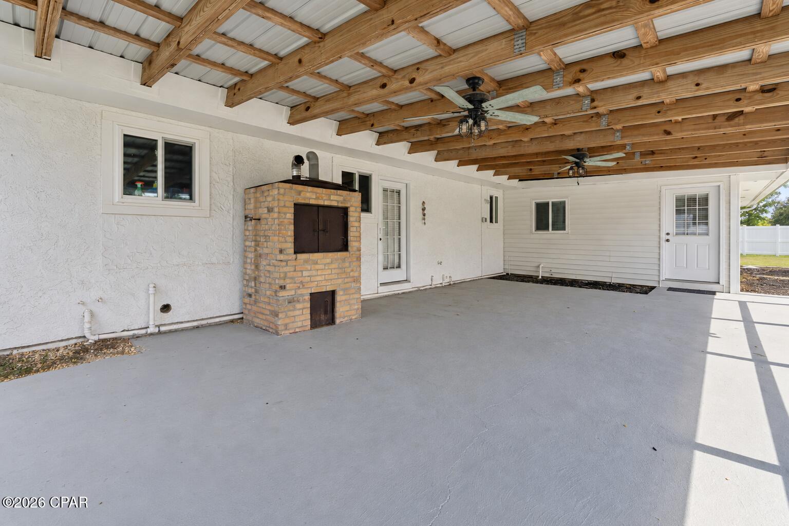 2742 E Highway 390