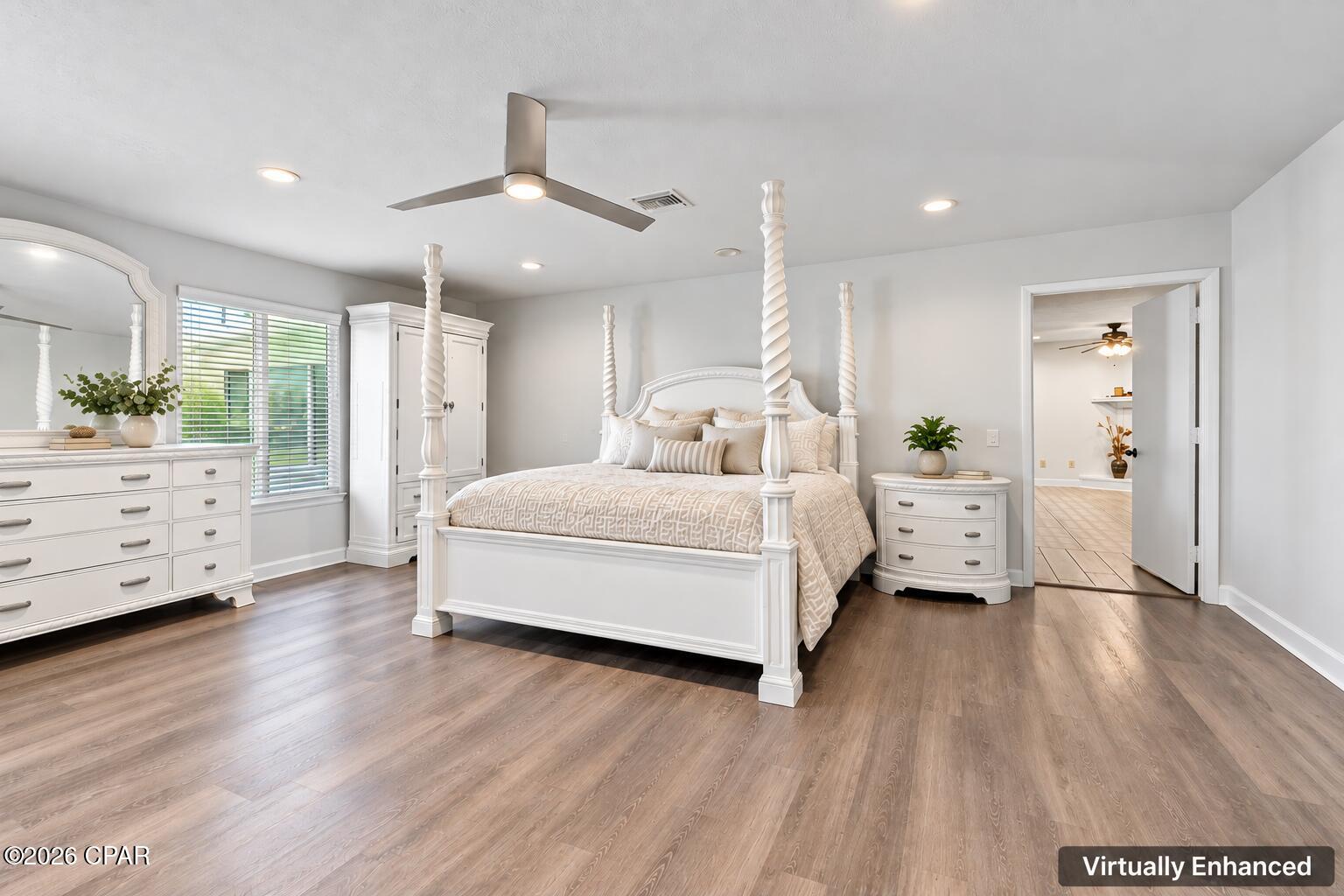 2742 E Highway 390