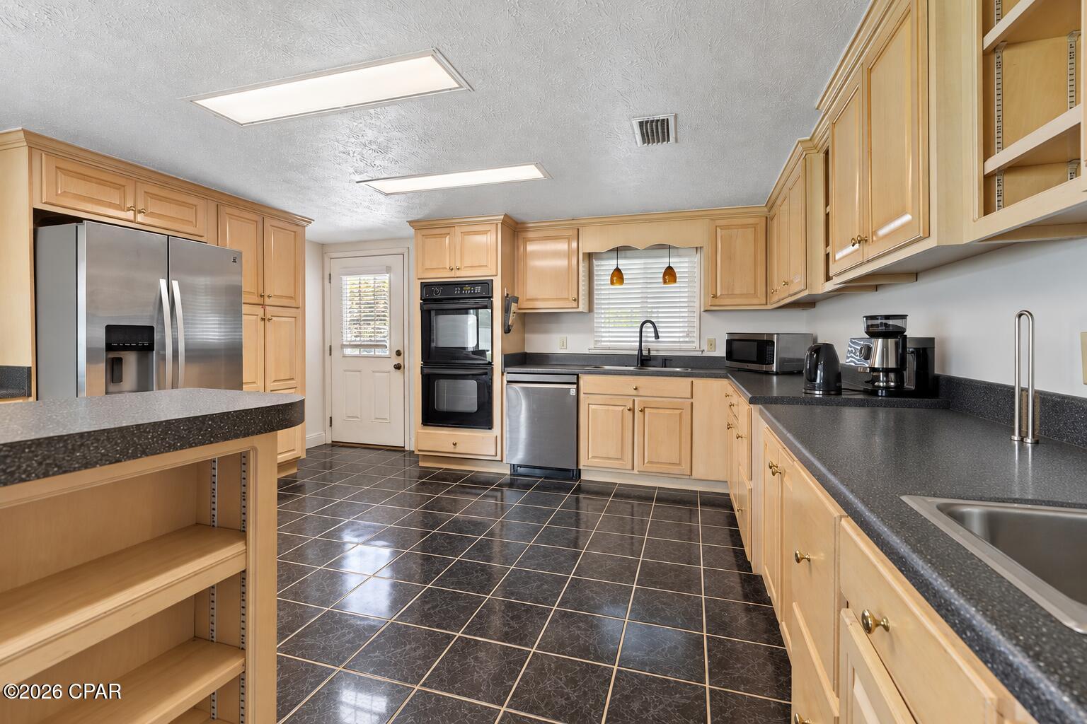 2742 E Highway 390