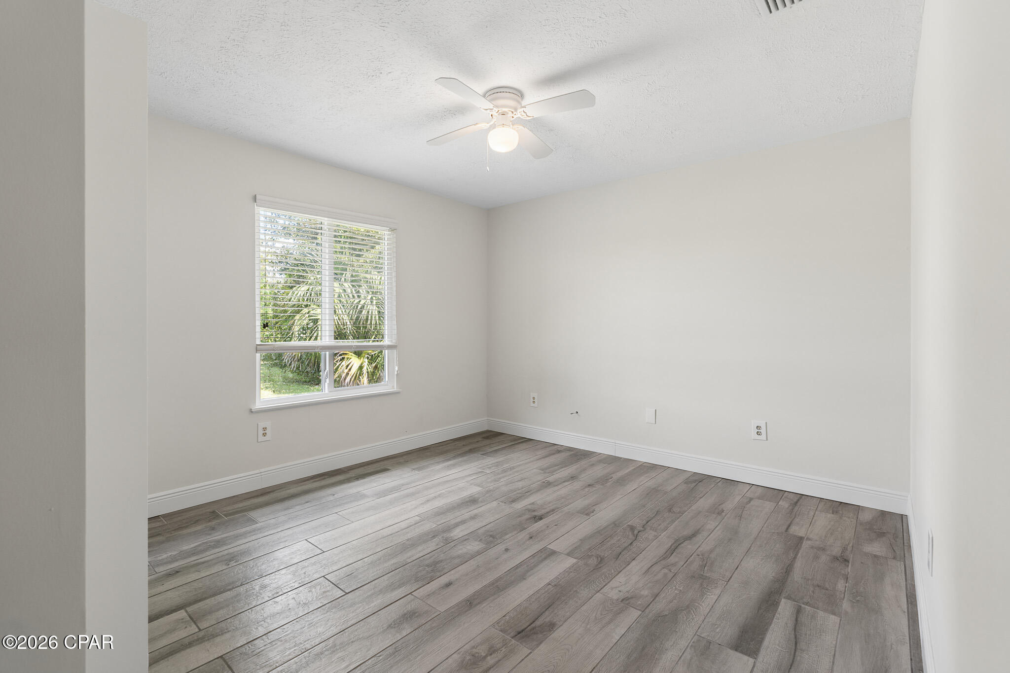 2742 E Highway 390