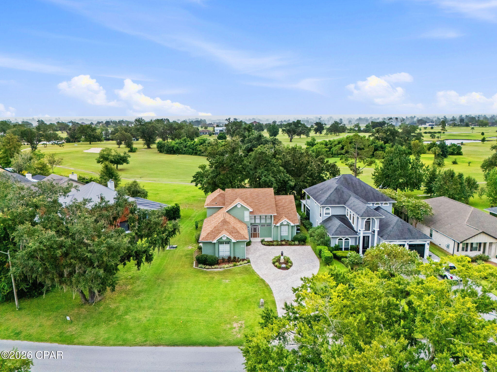 1515 Country Club Drive