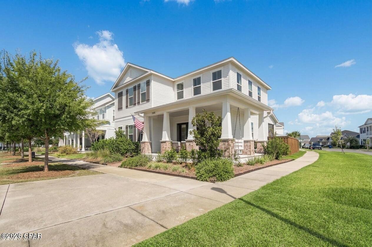 1905 Kingfisher Court