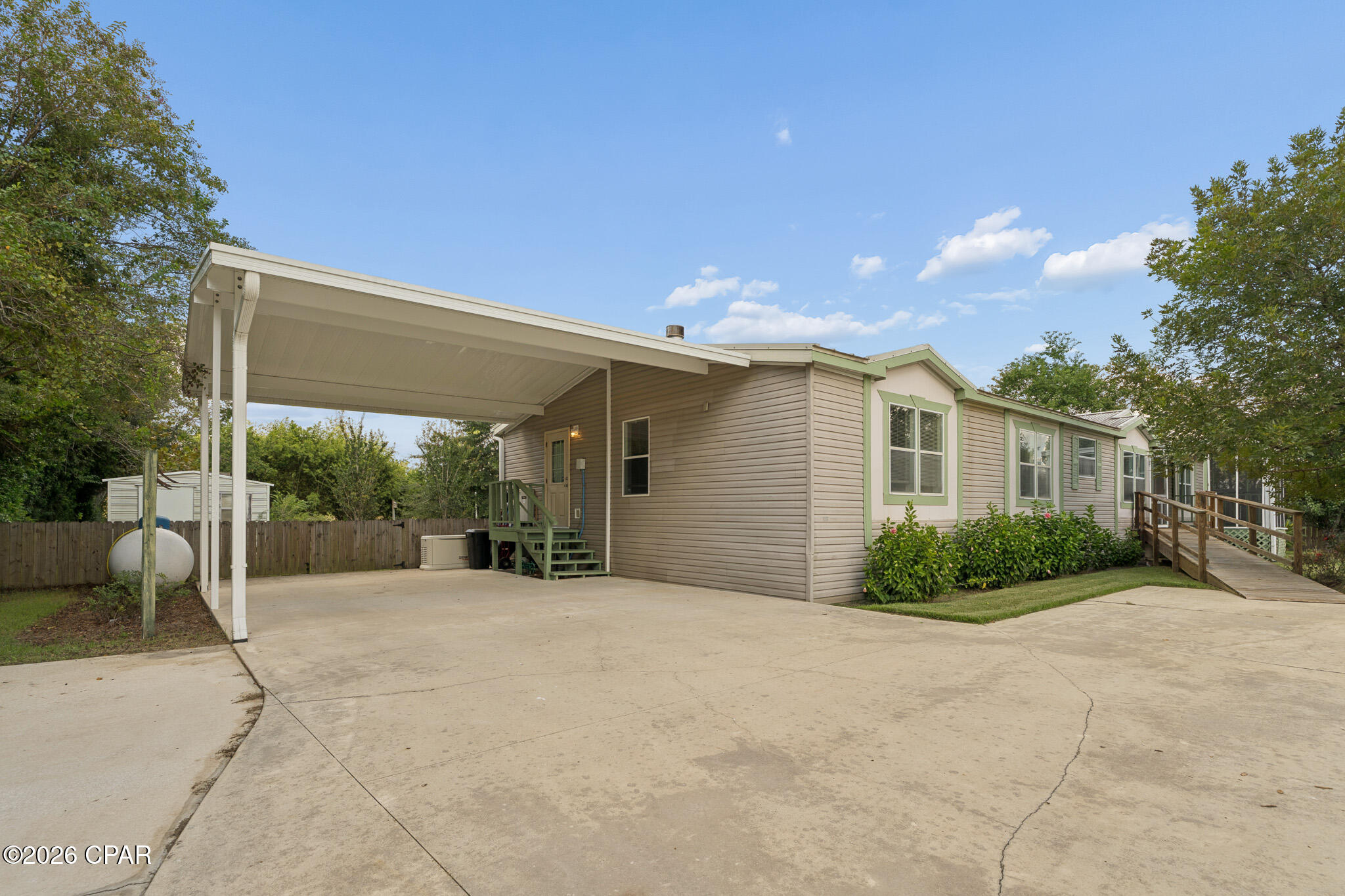 5007 Halsey Circle