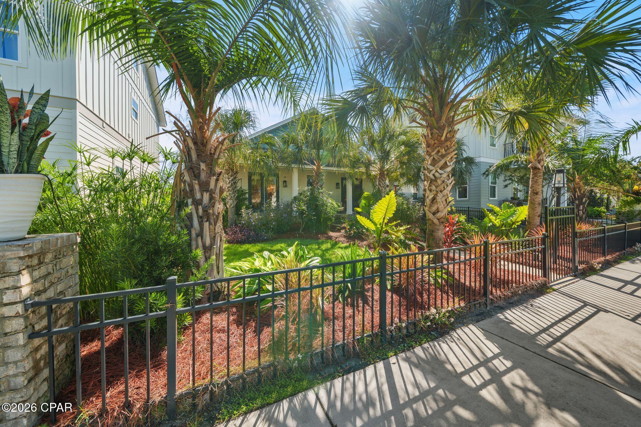320 Cicero Street