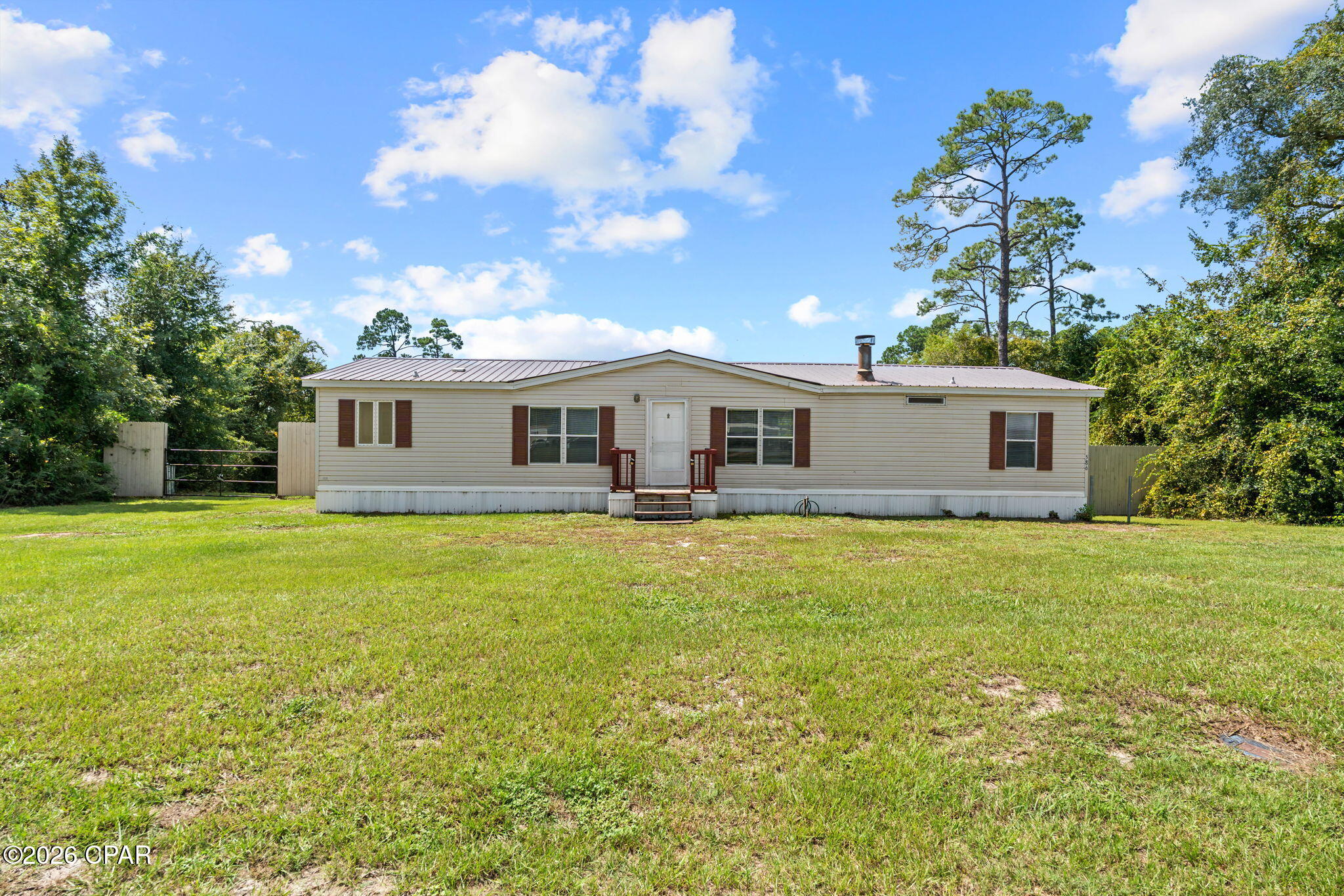 586 Hickory Bluff Drive