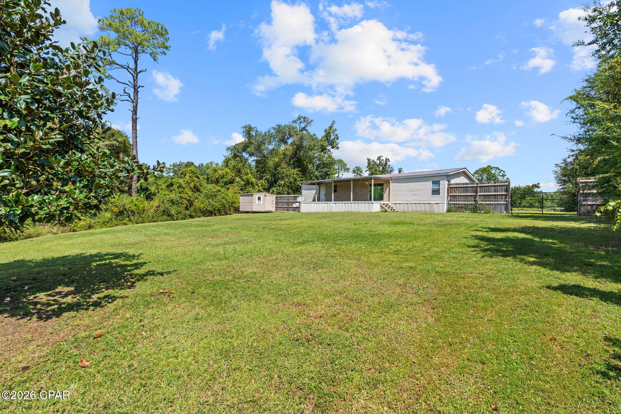 586 Hickory Bluff Drive