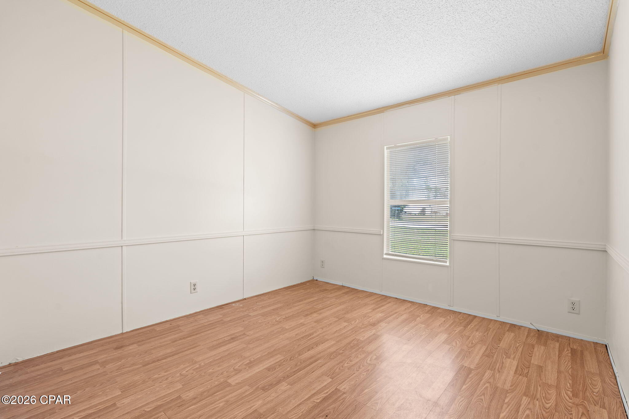 586 Hickory Bluff Drive