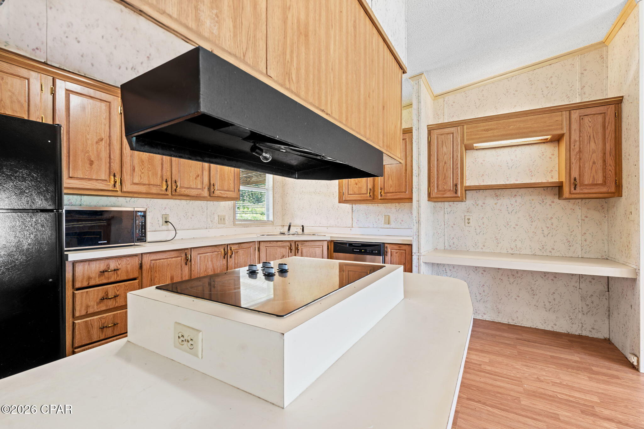 586 Hickory Bluff Drive
