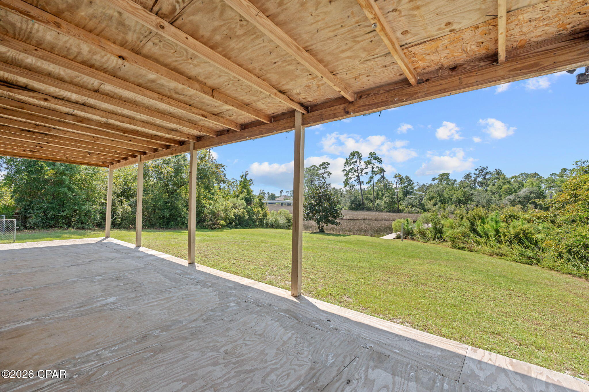 586 Hickory Bluff Drive
