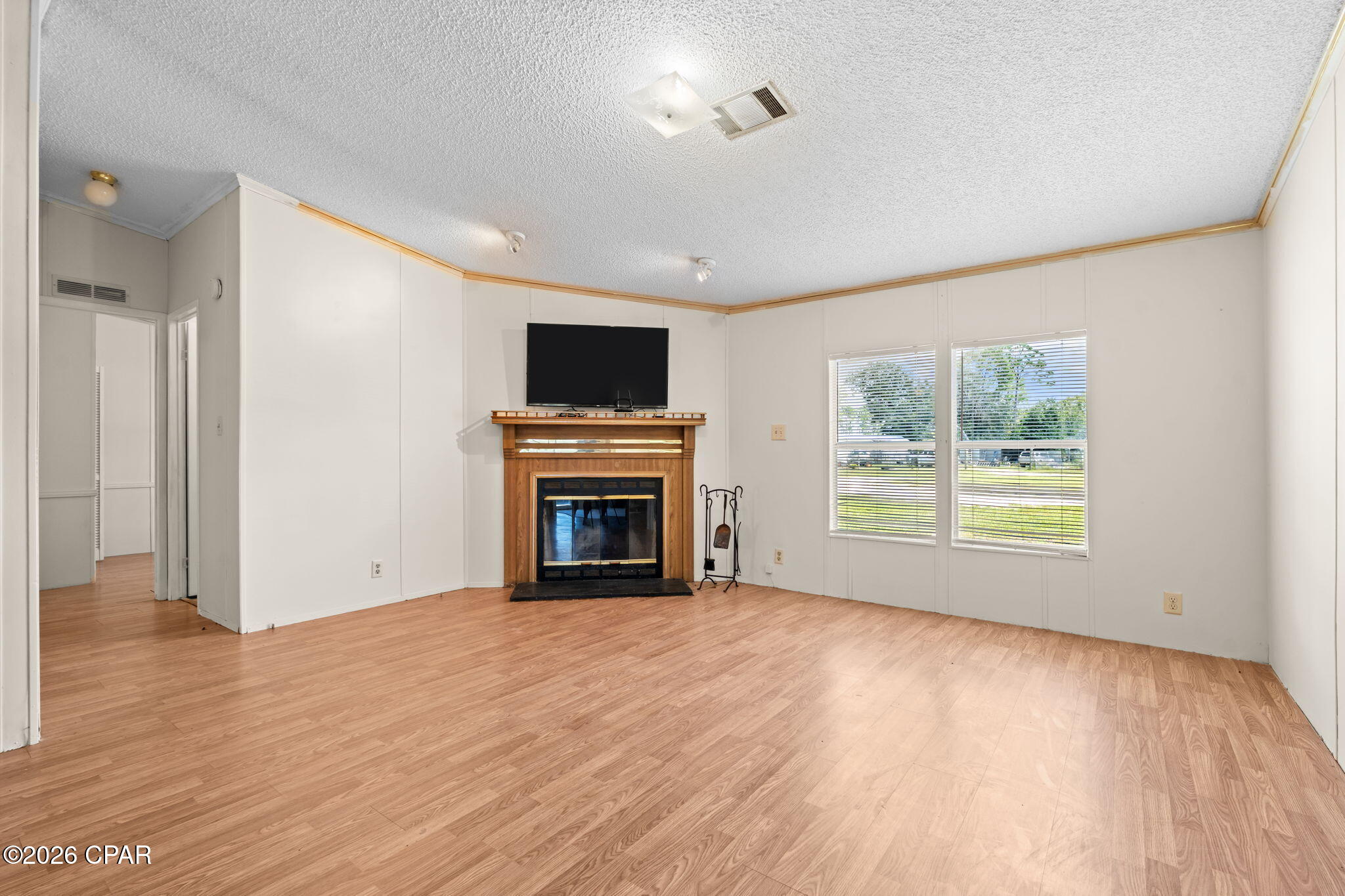 586 Hickory Bluff Drive
