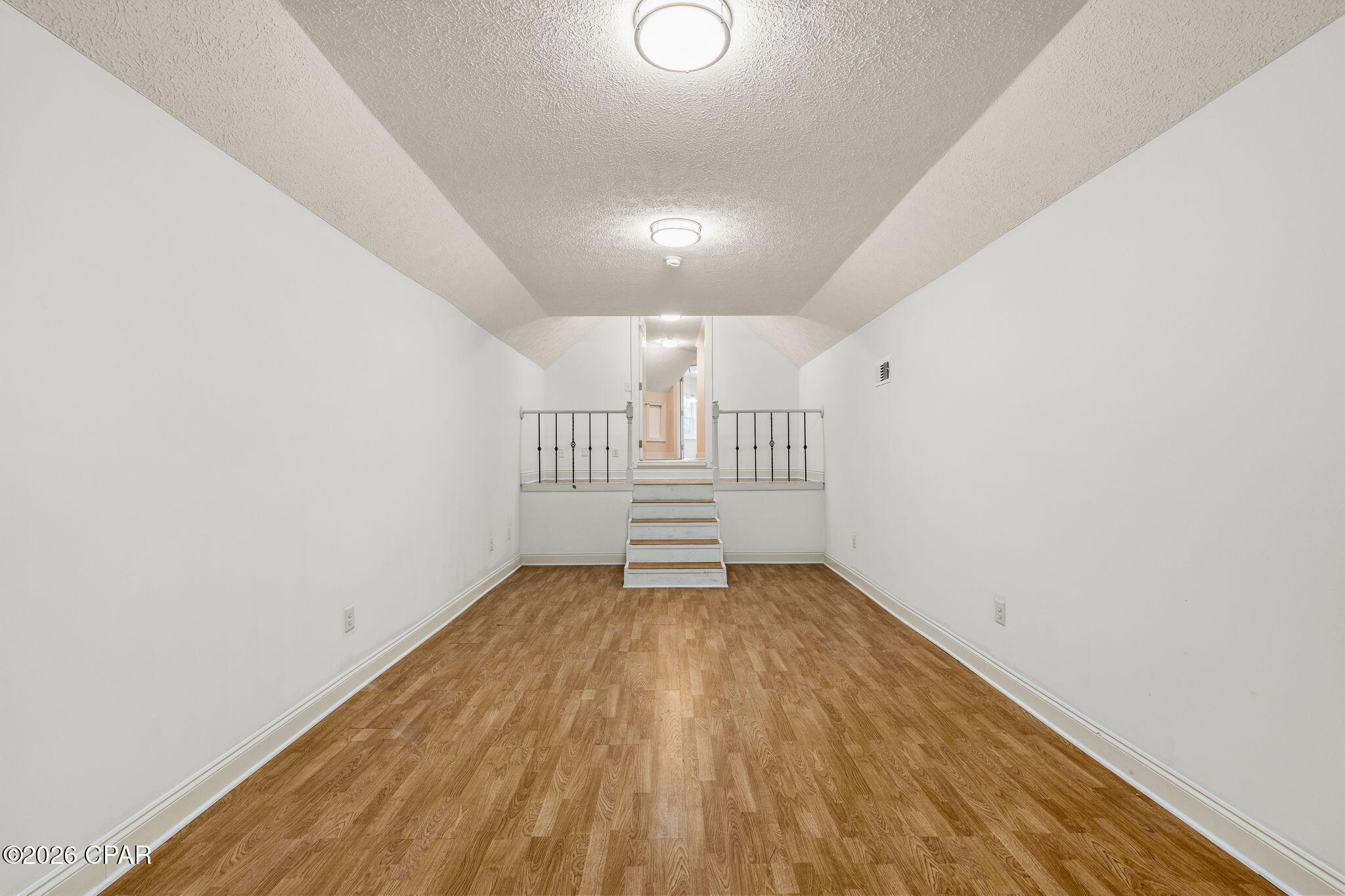 400 W 2nd Street