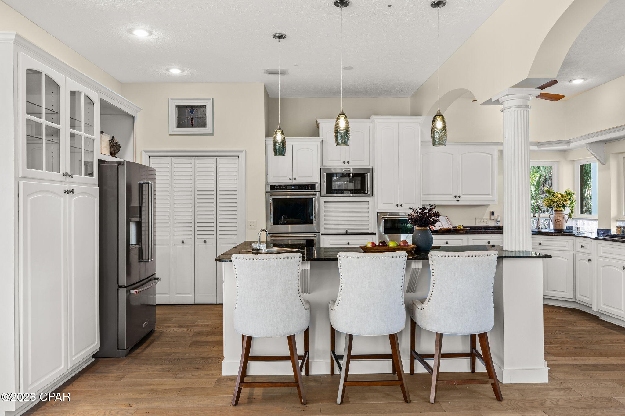 400 W 2nd Street