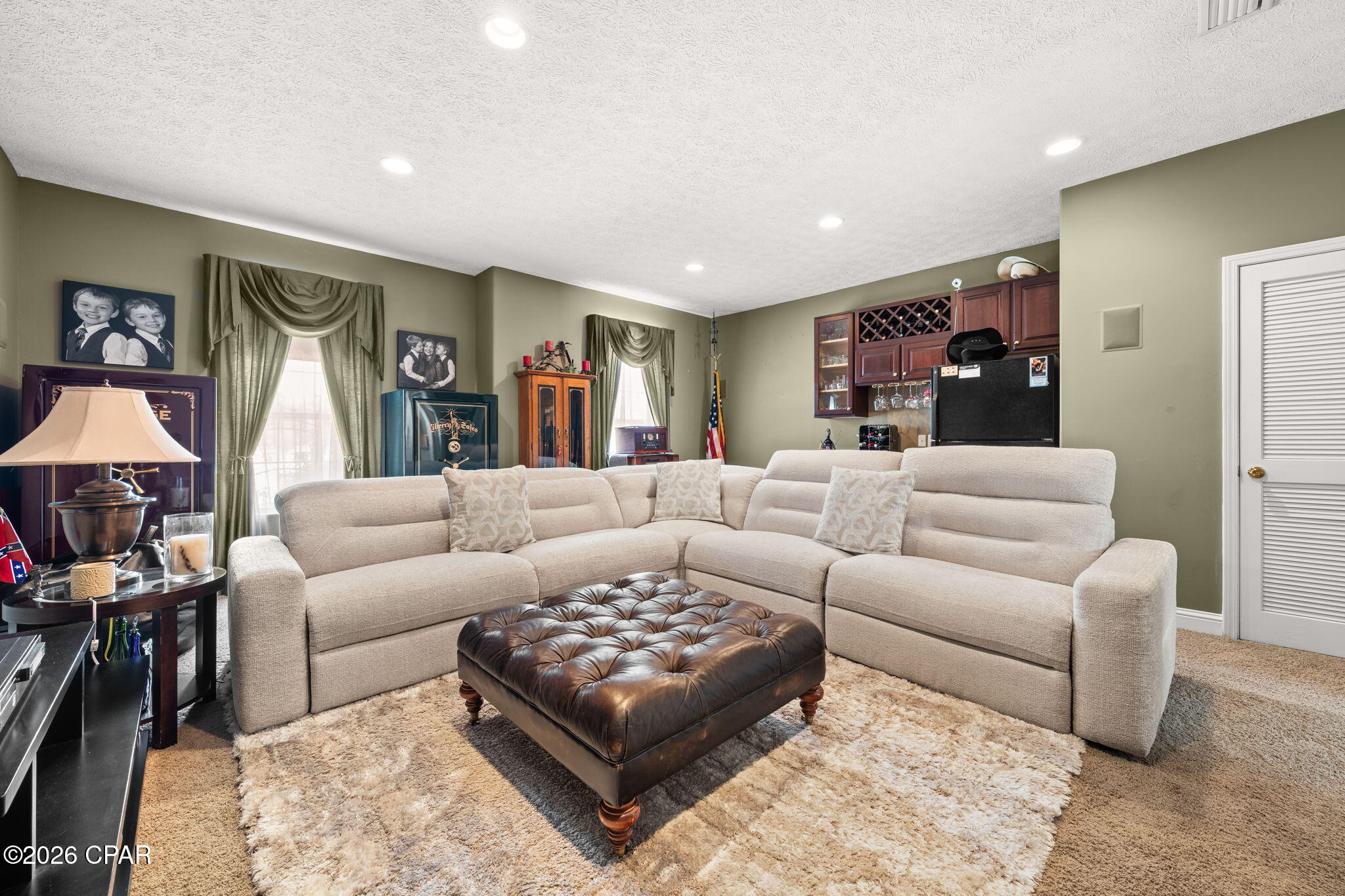 5120 Airpark Boulevard