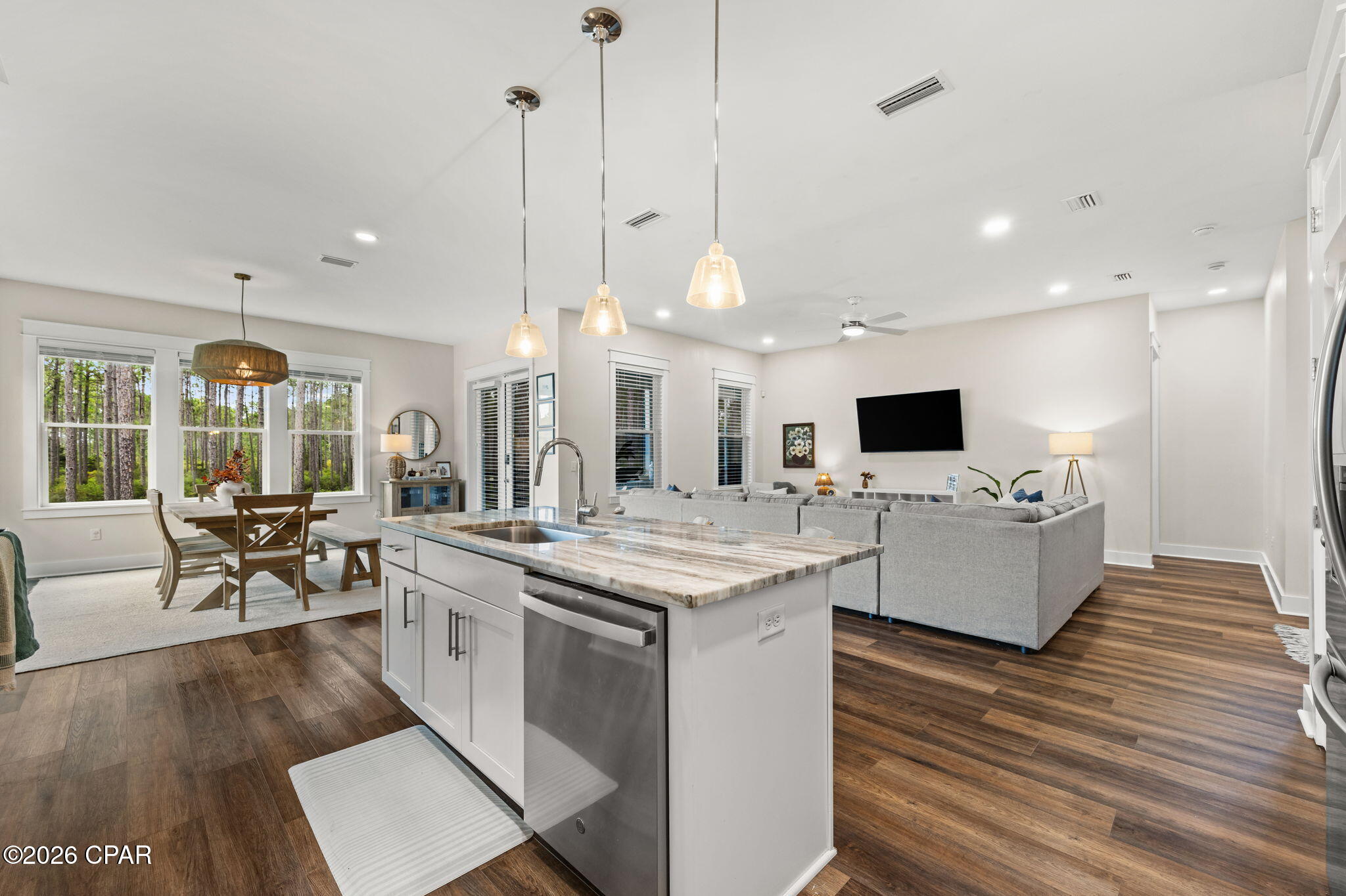 7605 Shady Glen Trail