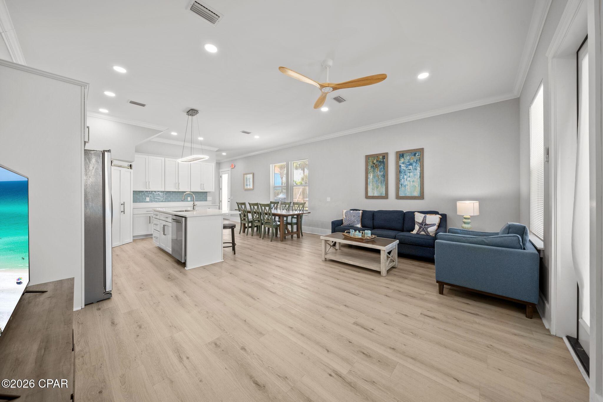 4115 Holiday Drive