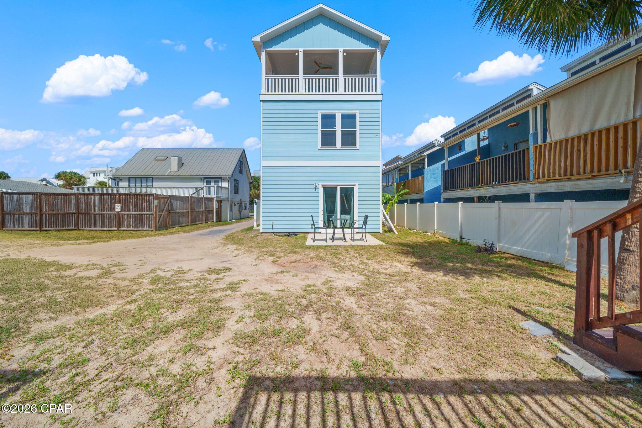 4115 Holiday Drive