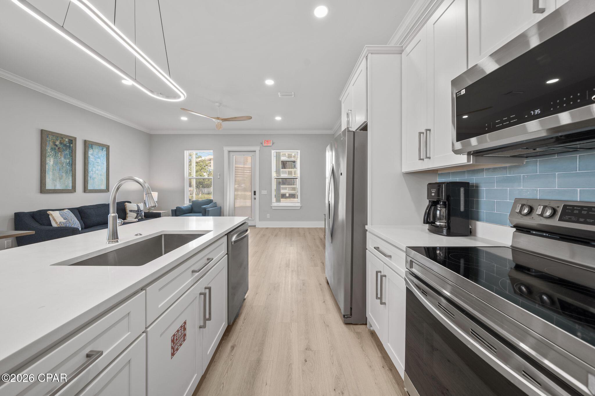 4115 Holiday Drive