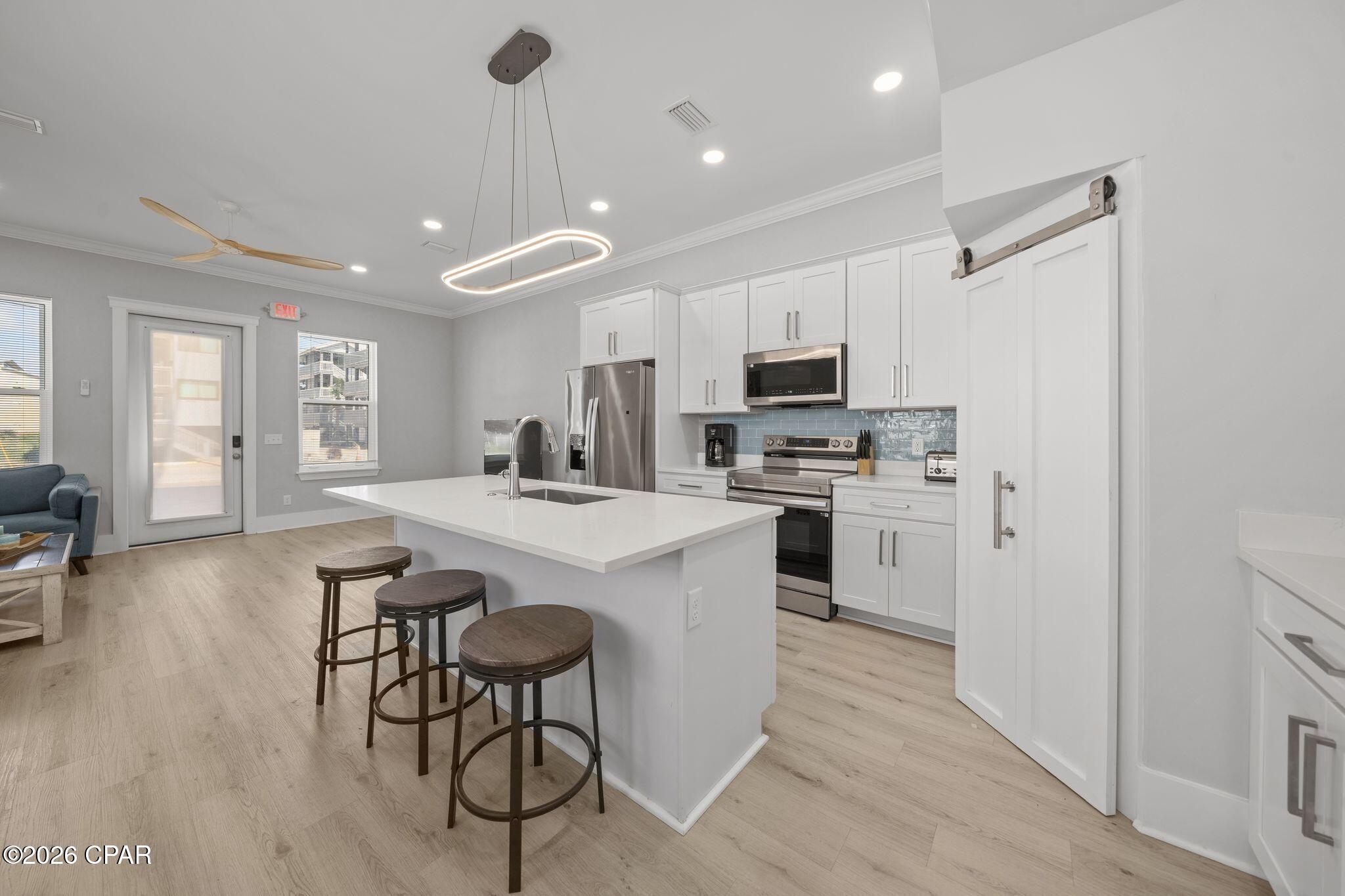 4115 Holiday Drive