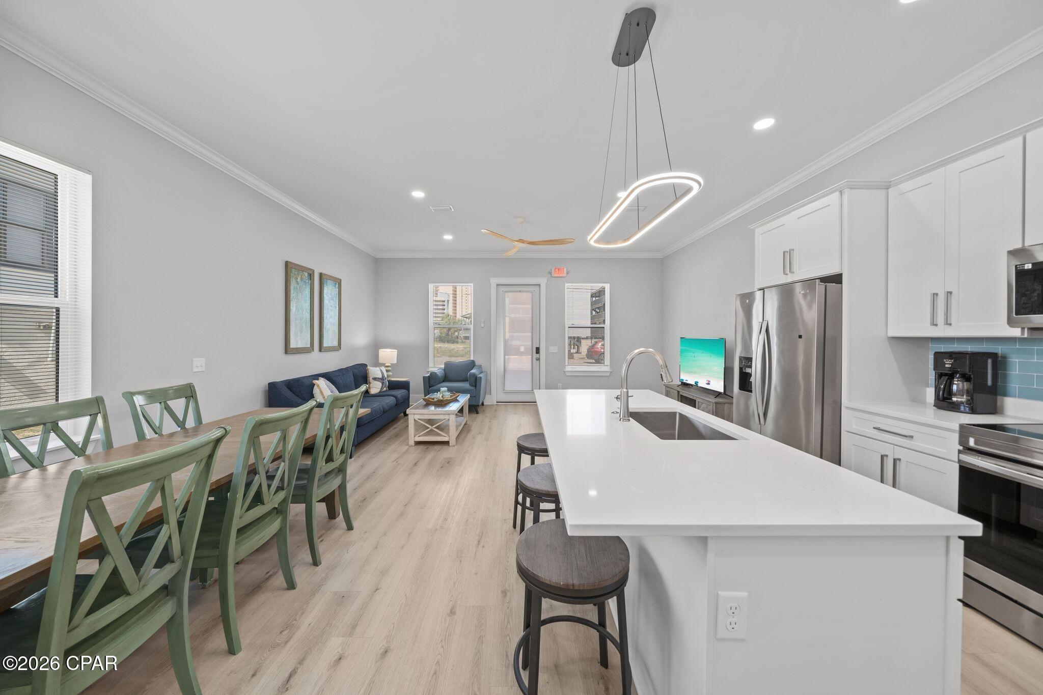 4115 Holiday Drive