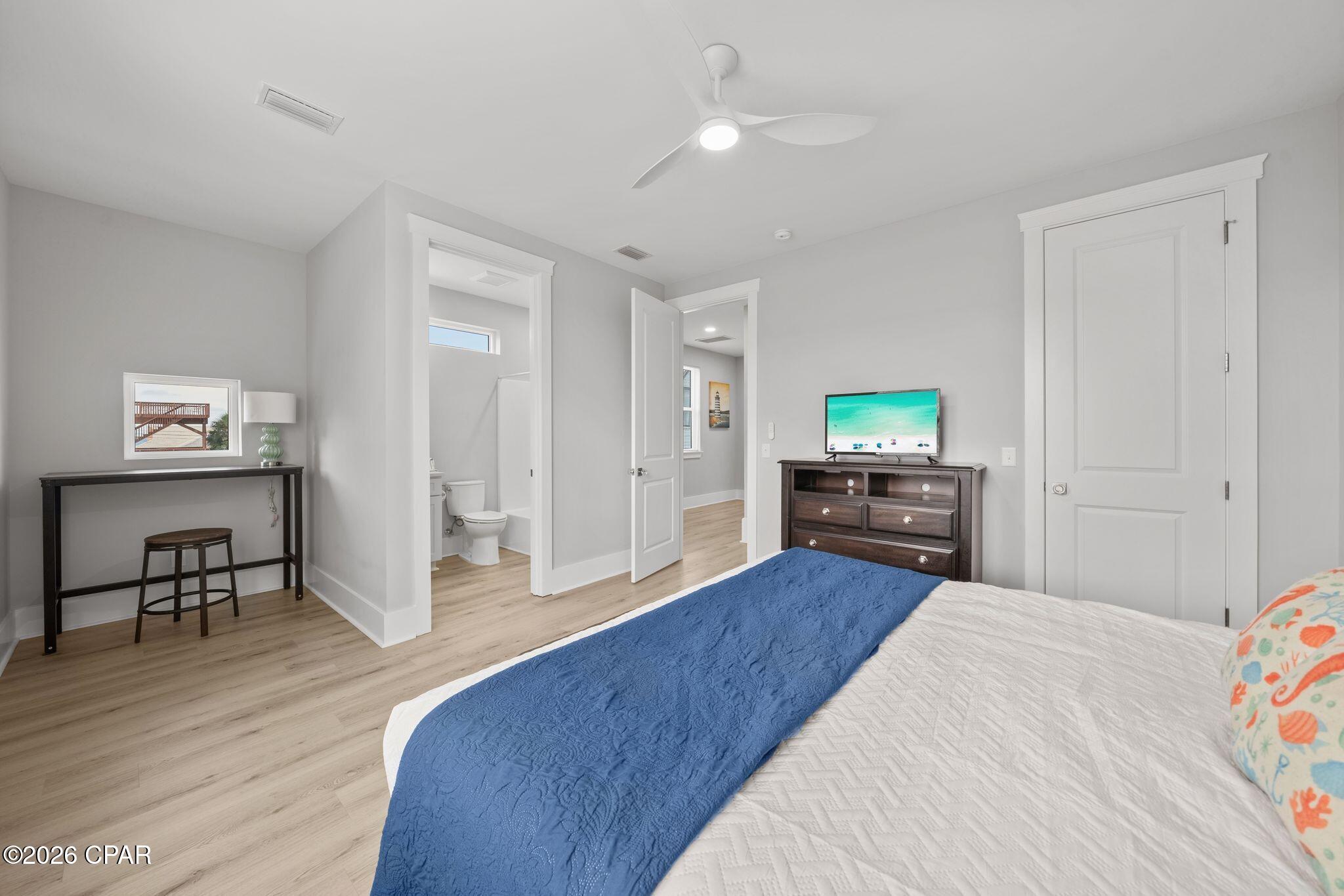 4115 Holiday Drive