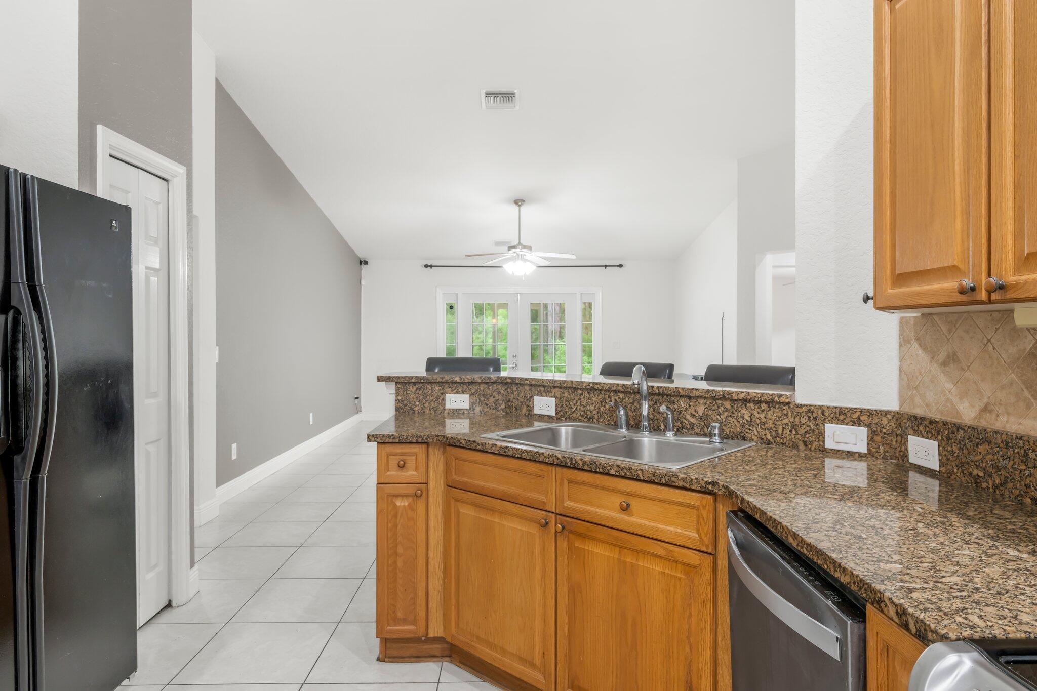 416 Bainbridge Street