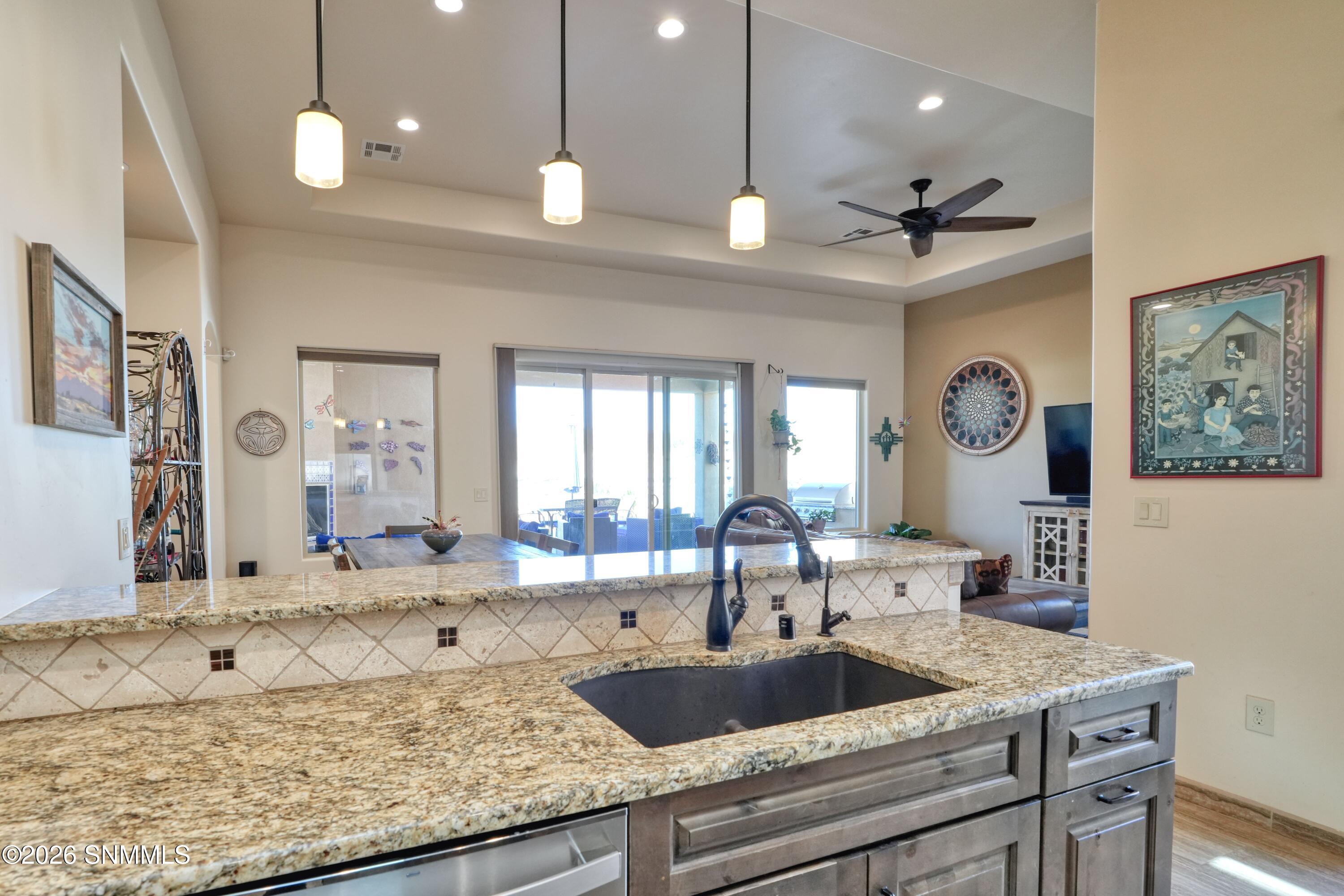 8081 Willow Bloom Circle