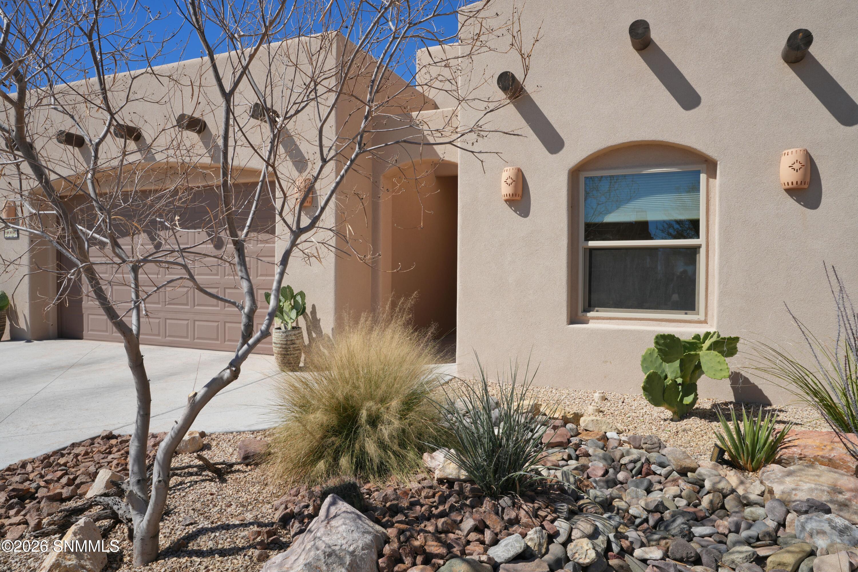 8081 Willow Bloom Circle