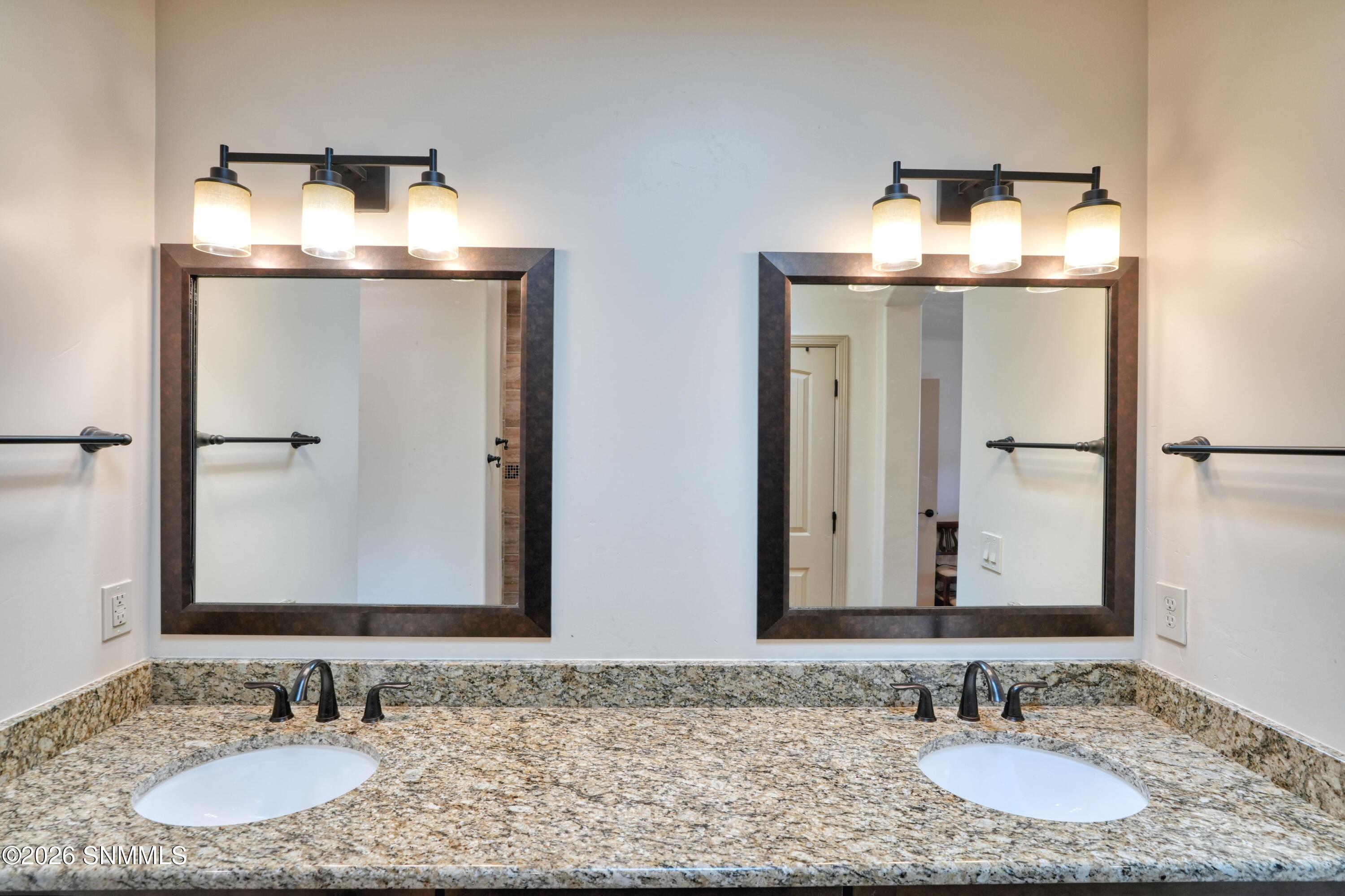 8081 Willow Bloom Circle