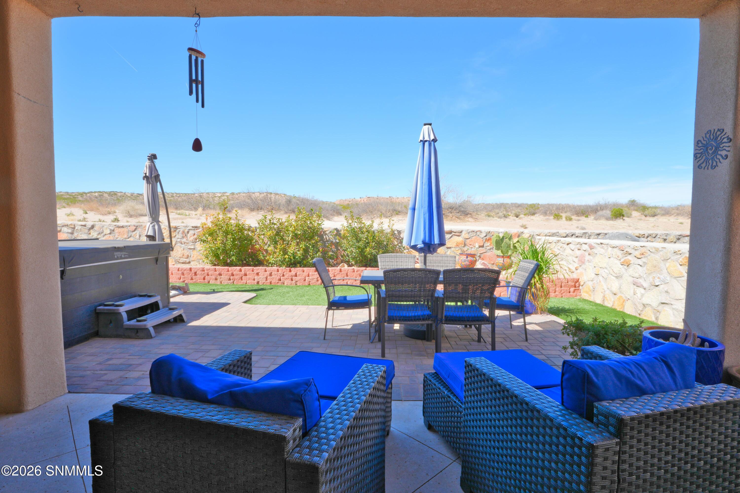 8081 Willow Bloom Circle