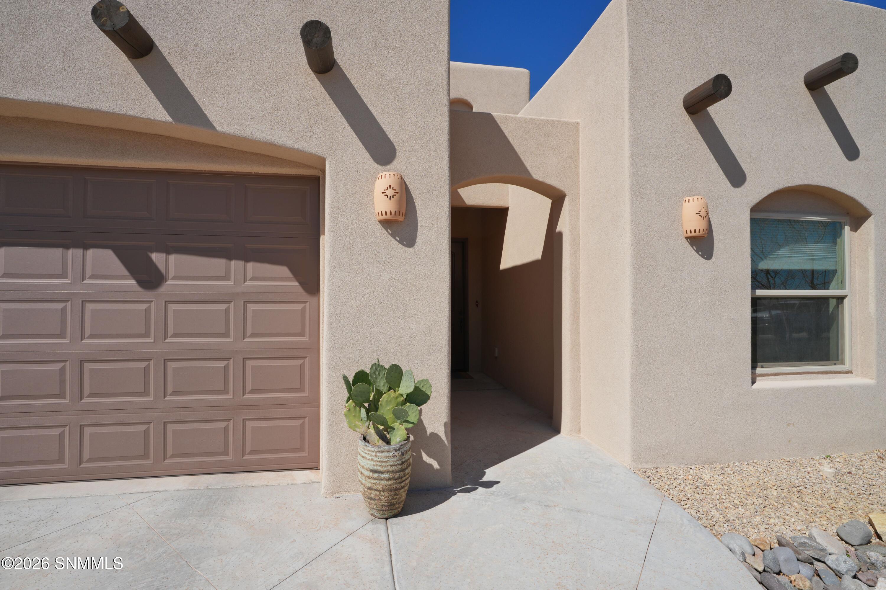 8081 Willow Bloom Circle