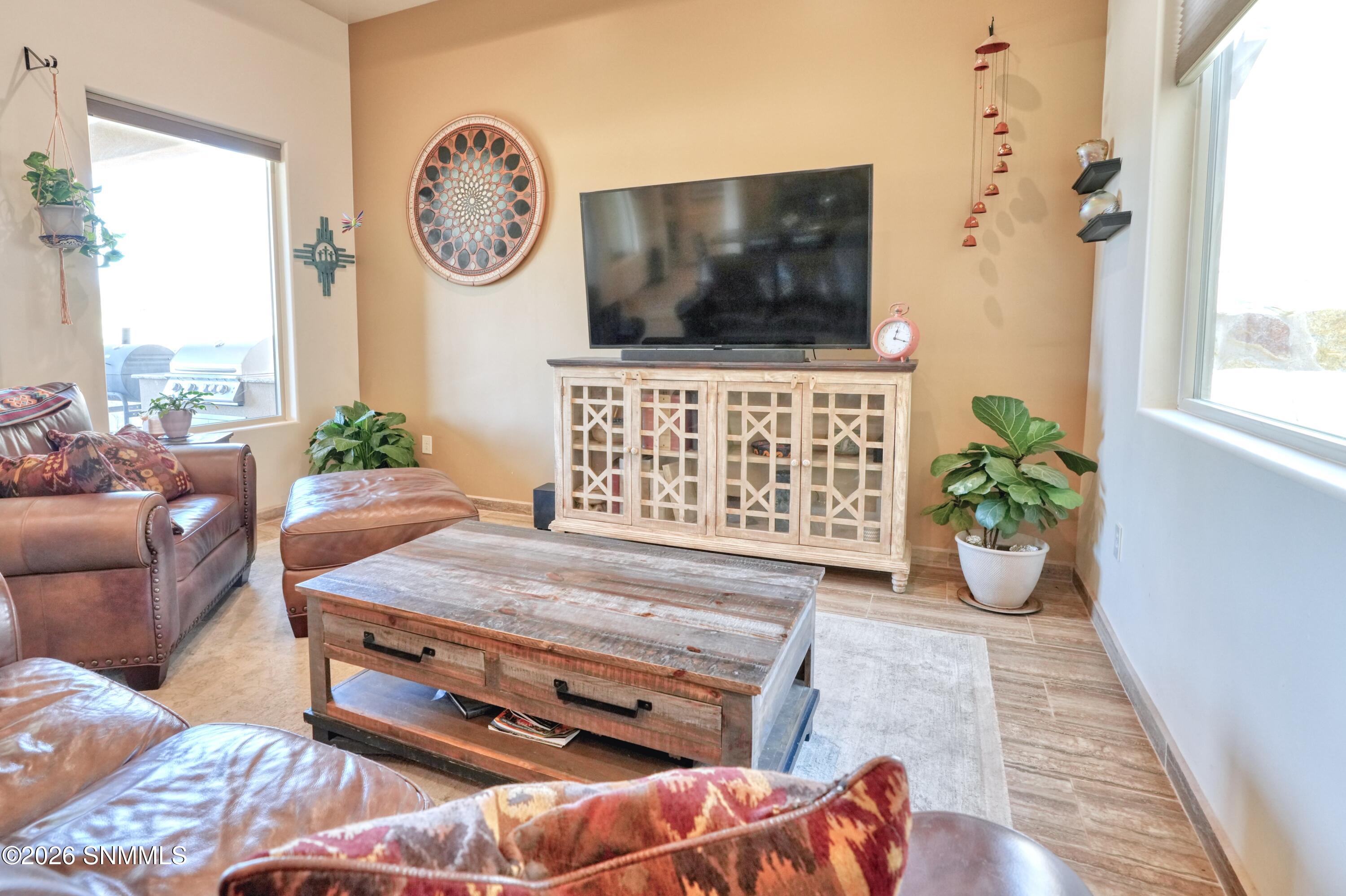 8081 Willow Bloom Circle