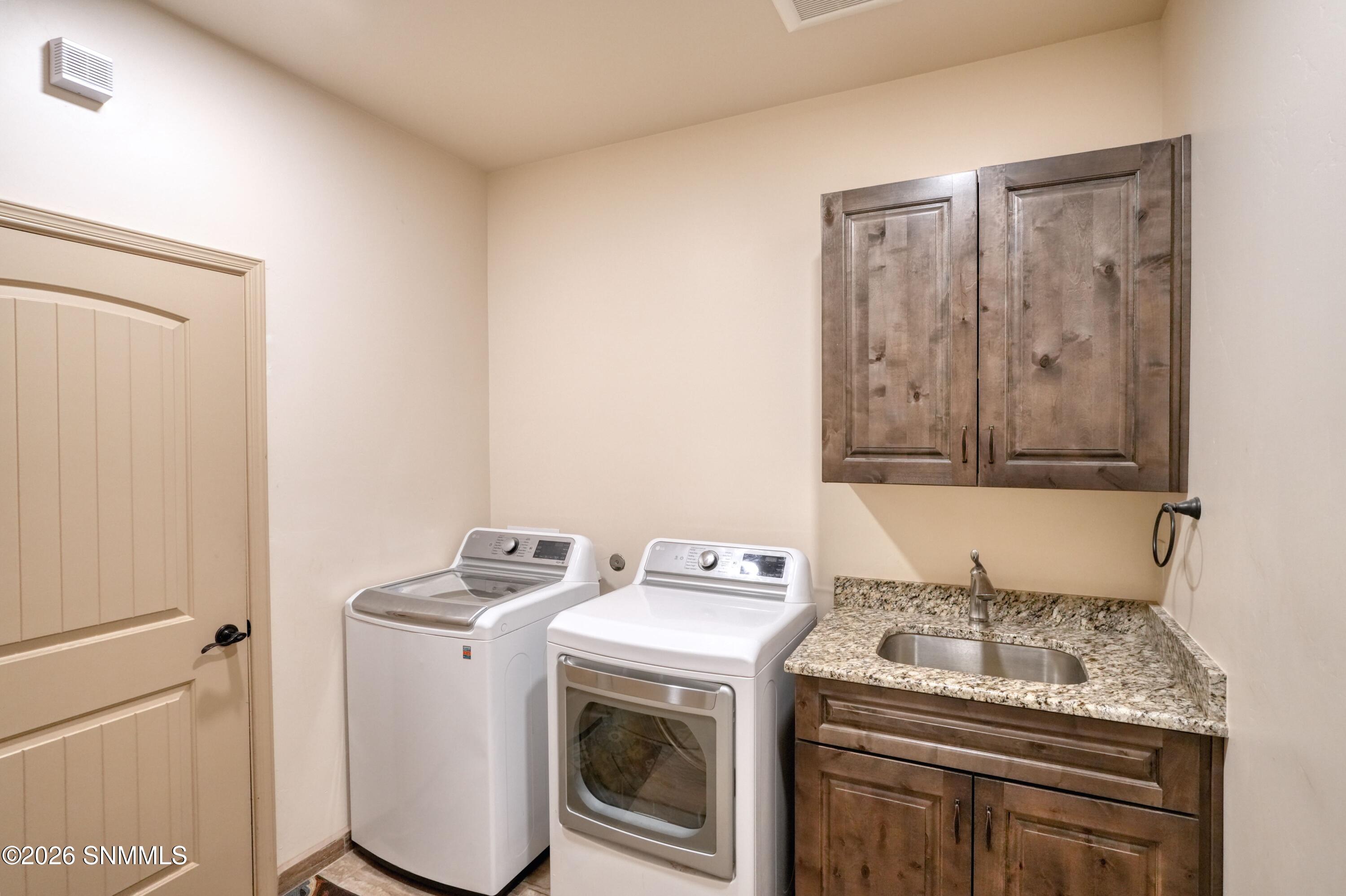 8081 Willow Bloom Circle