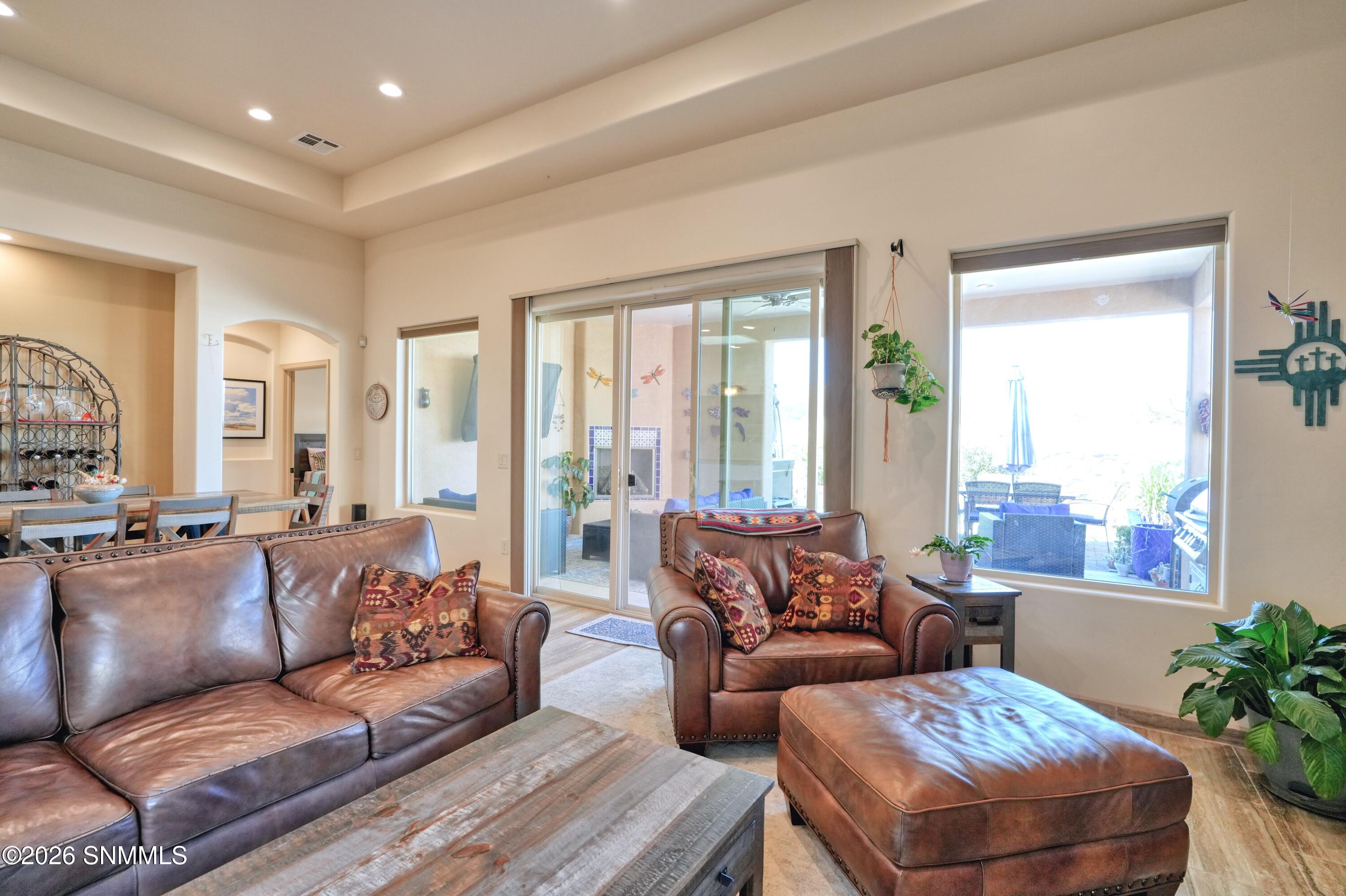 8081 Willow Bloom Circle