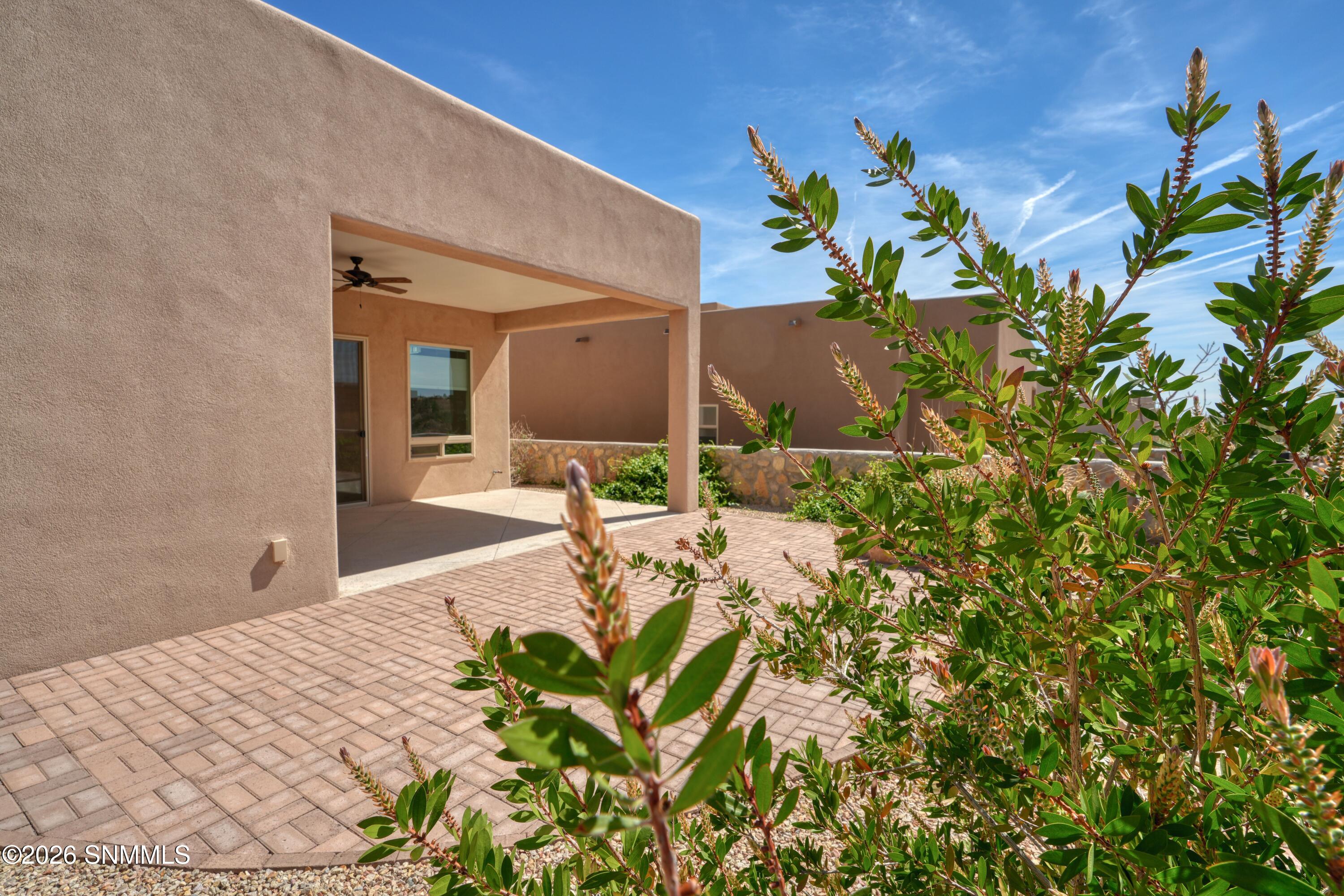 8044 Willow Bloom Circle